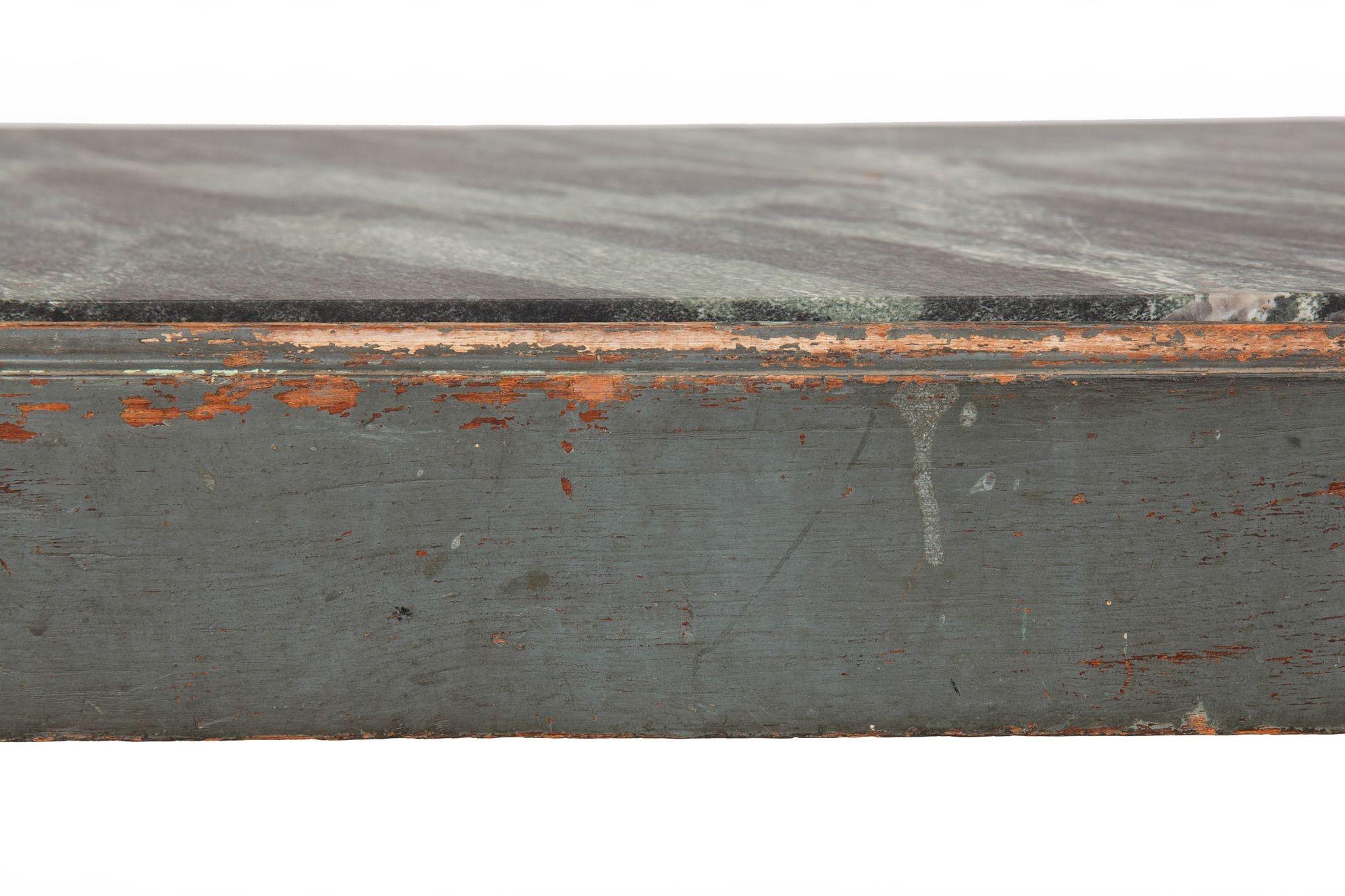 English Regency William IV Teal Painted Marble Top Low Coffee Table ca. 1840 en venta 10