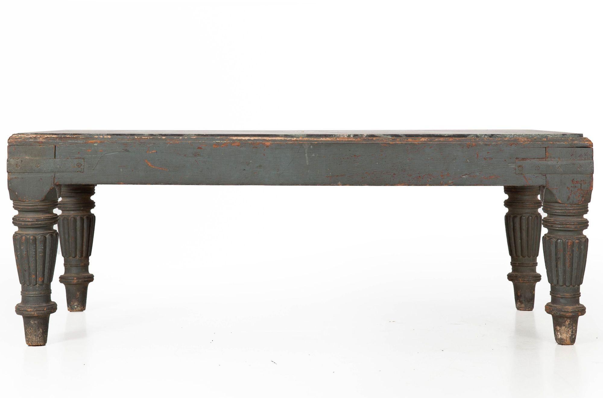 WILLIAM IV TEAL PAINTED MARBLE TOP LOW COFFEE TABLE

Probably Anglo-Indian, circa 1840  with a modern green marble inset top

17 1/4