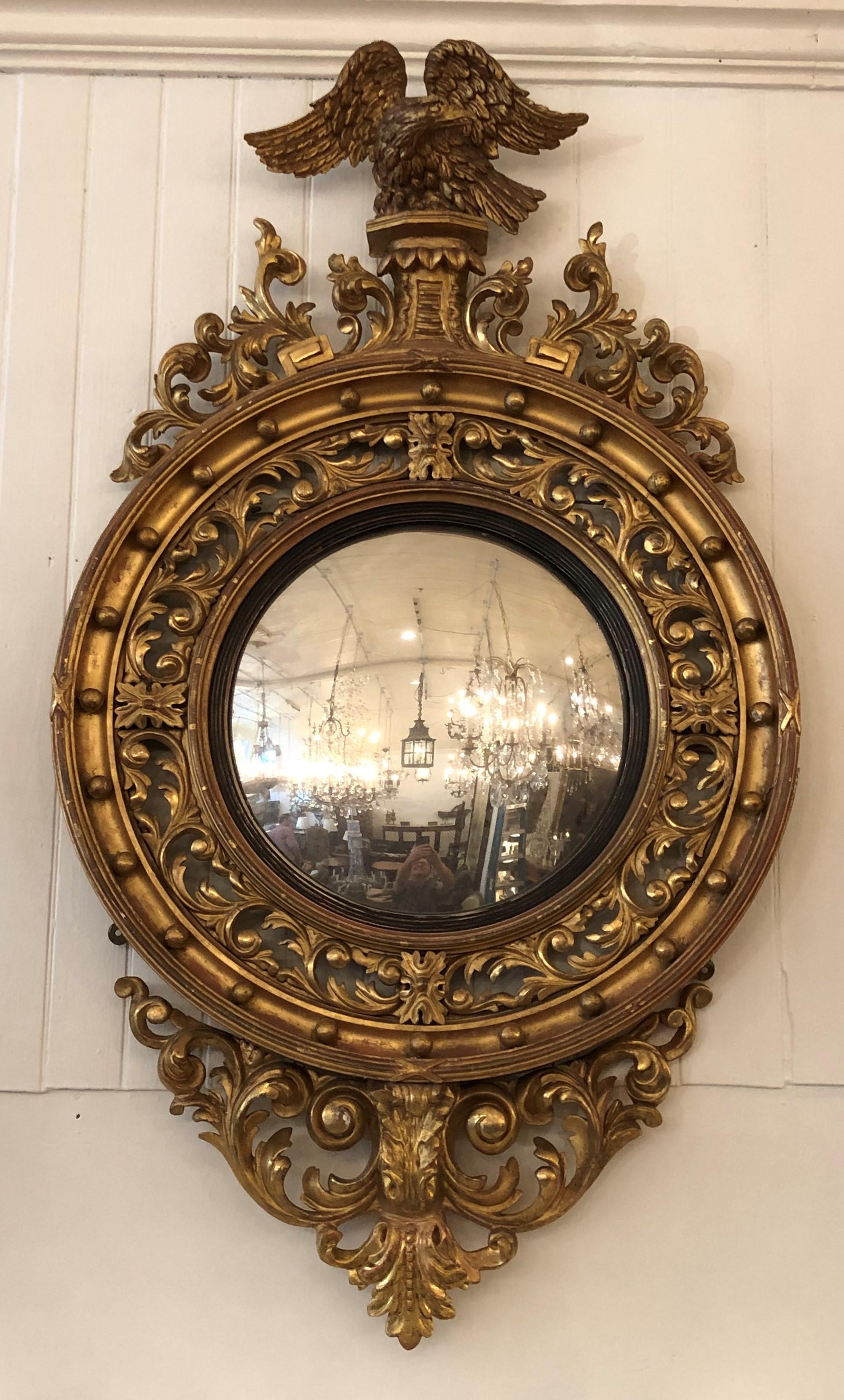 English Regency Giltwood Convex Mirror, 19th Century For Sale 6