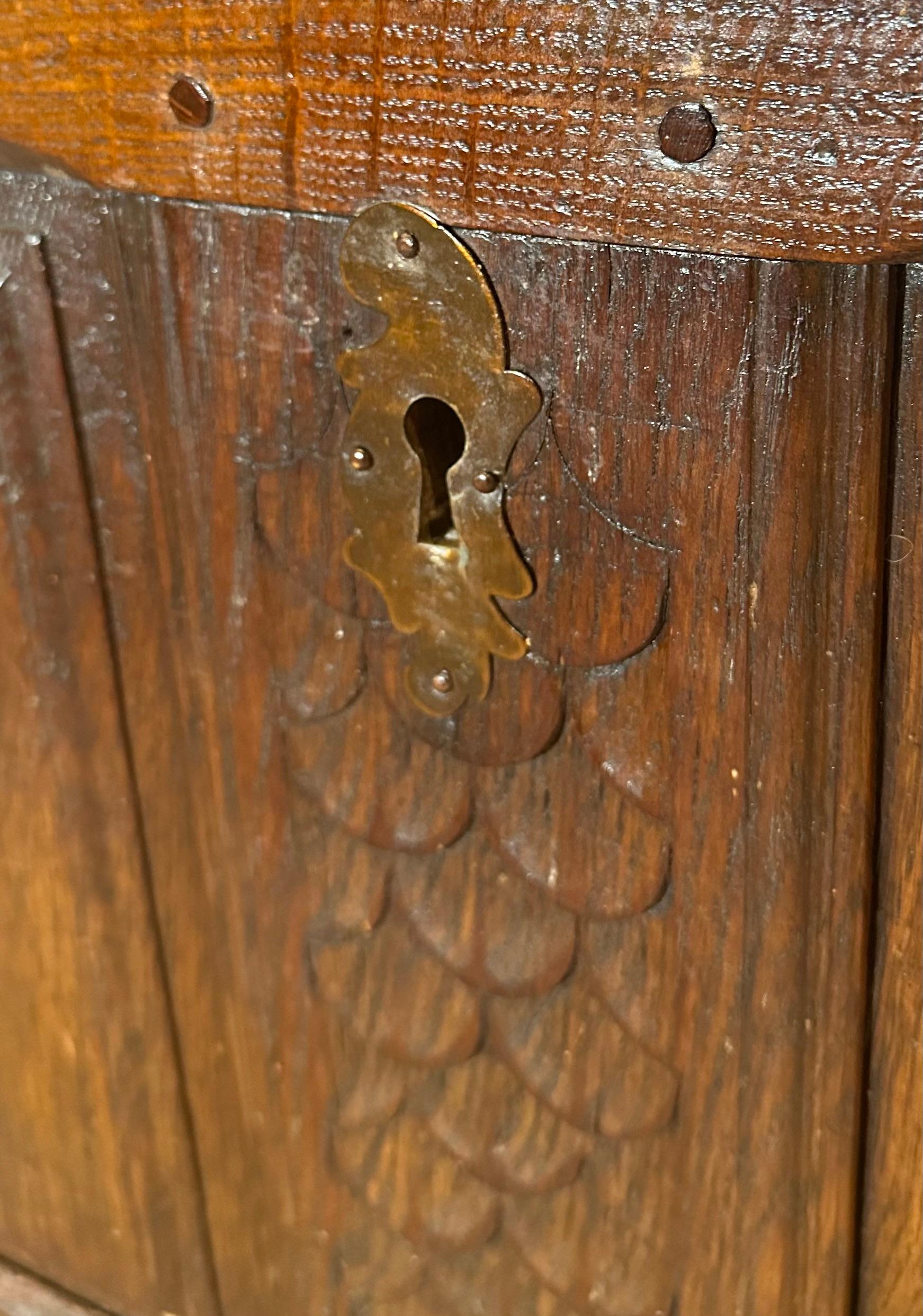 English Renaissance 17. Jahrhundert Massiv Eiche Truhe Trunk im Angebot 5