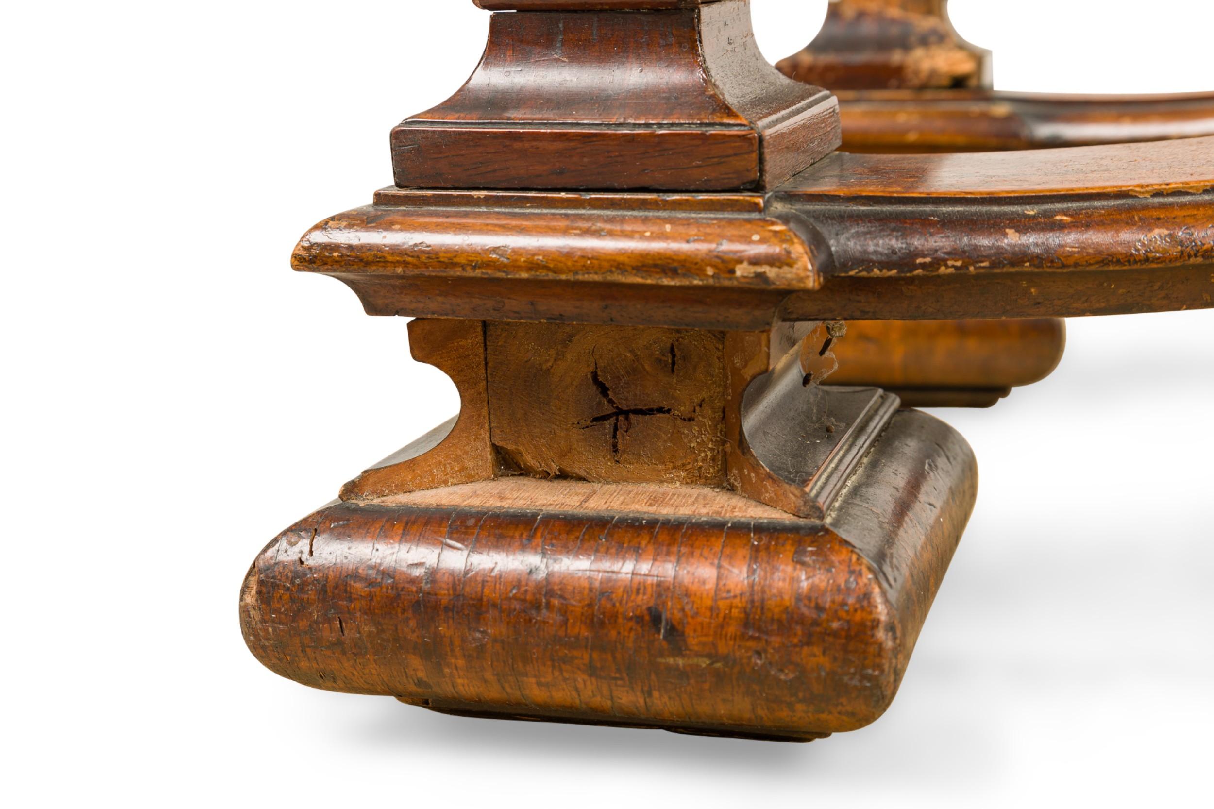 English Renaissance Console Table with Stretcher For Sale 8