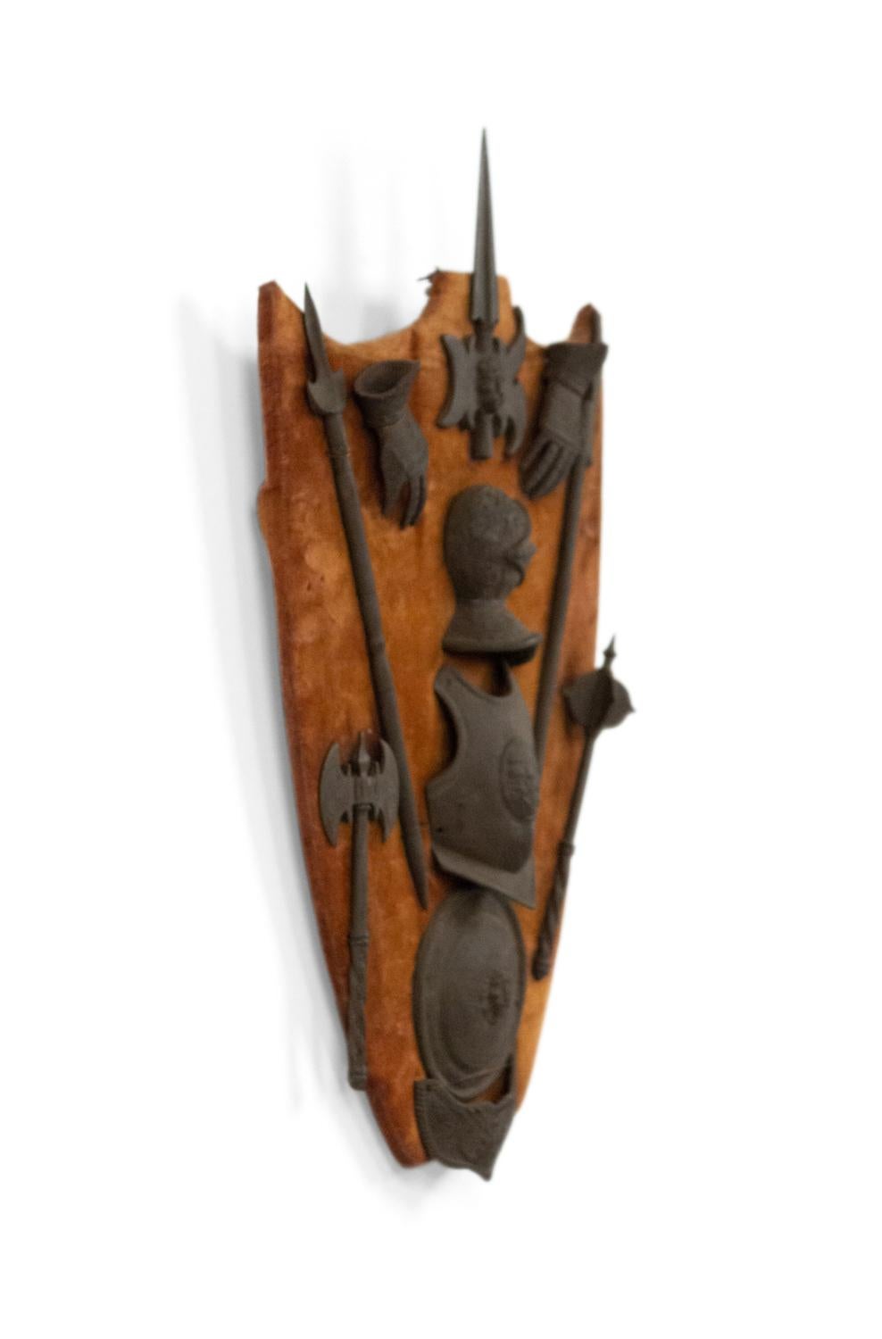 20ième siècle Bouclier miniature de style Renaissance anglaise en vente