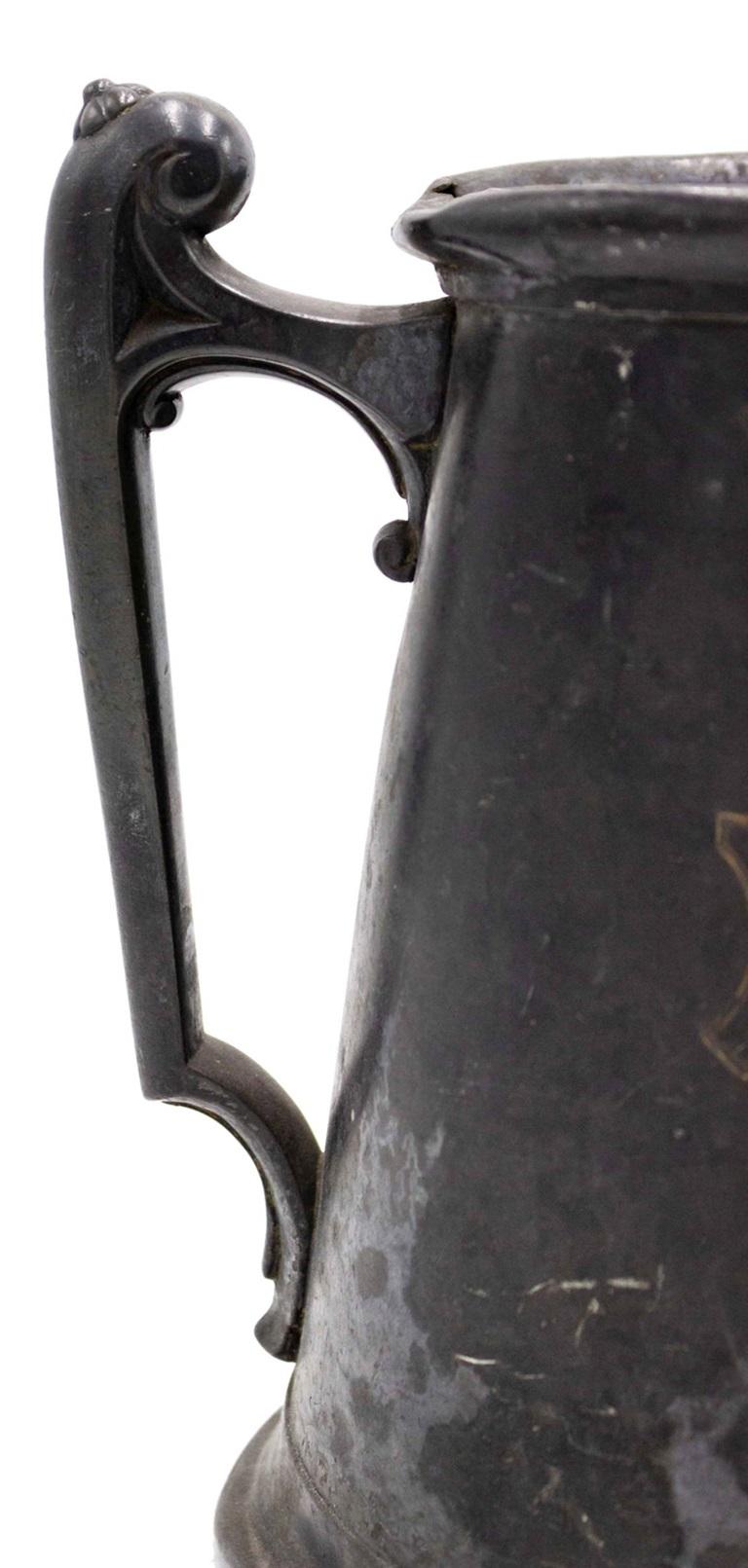 English Renaissance Style Pewter Pitcher In Good Condition For Sale In Queens, NY