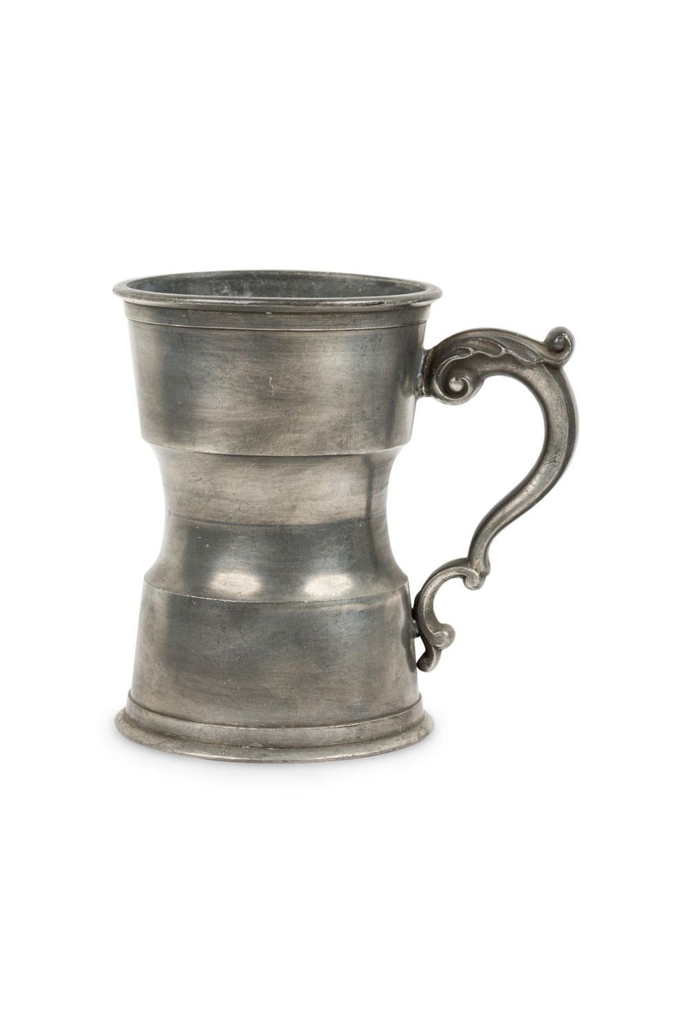 British English Renaissance Style Pewter Tankards For Sale