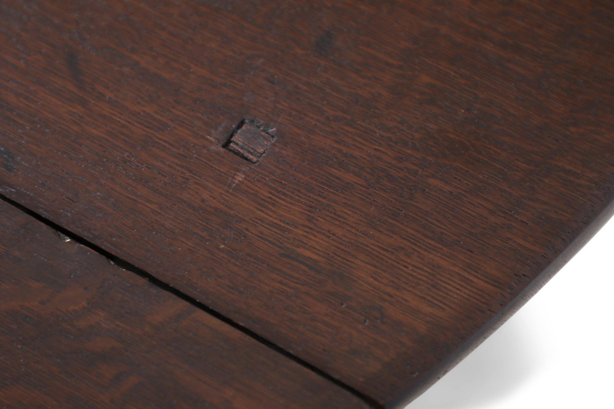 English Renaissance-Style Walnut Drop Leaf Center Table For Sale 9