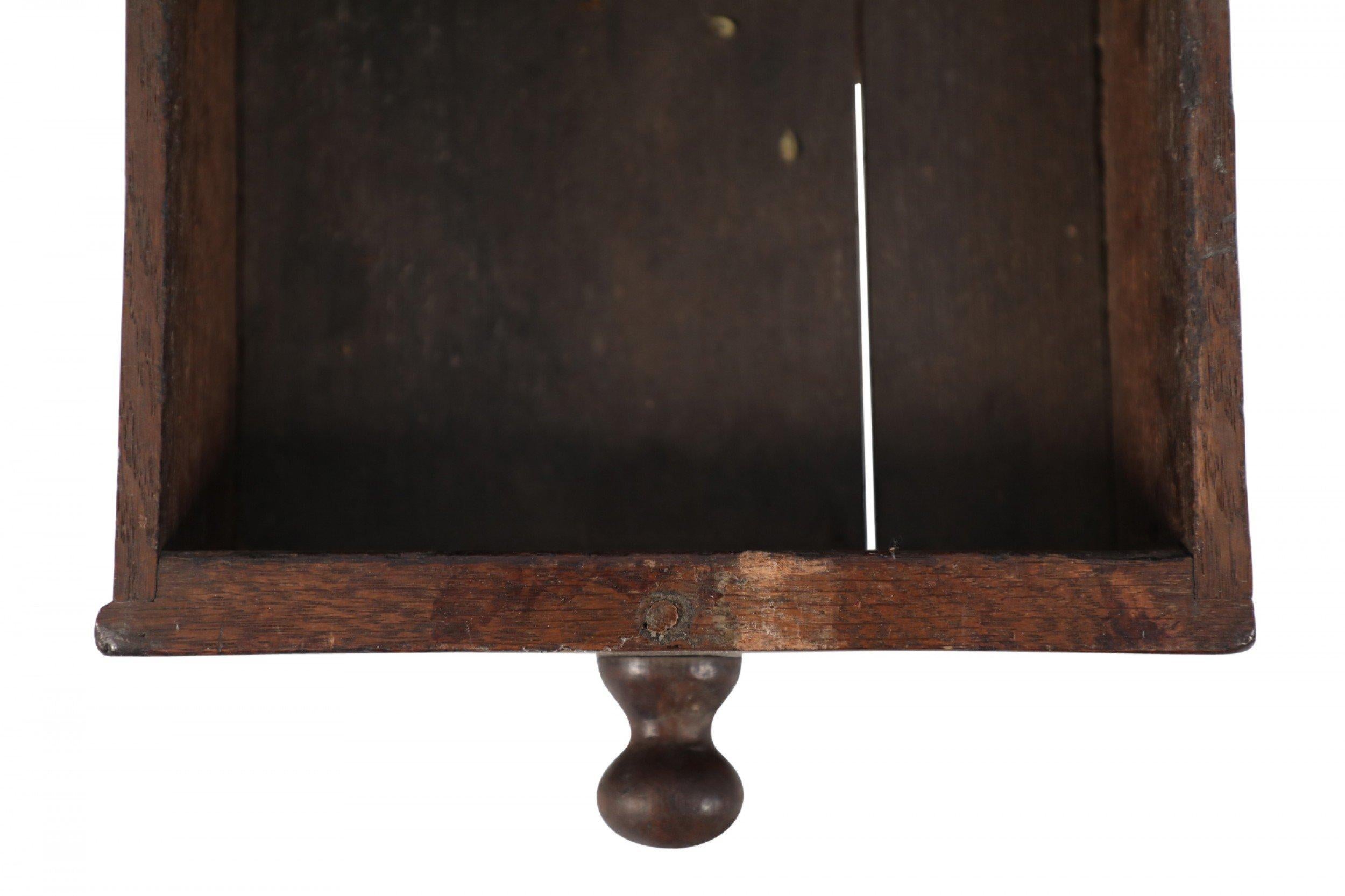 English Renaissance-Style Walnut Drop Leaf Center Table For Sale 11