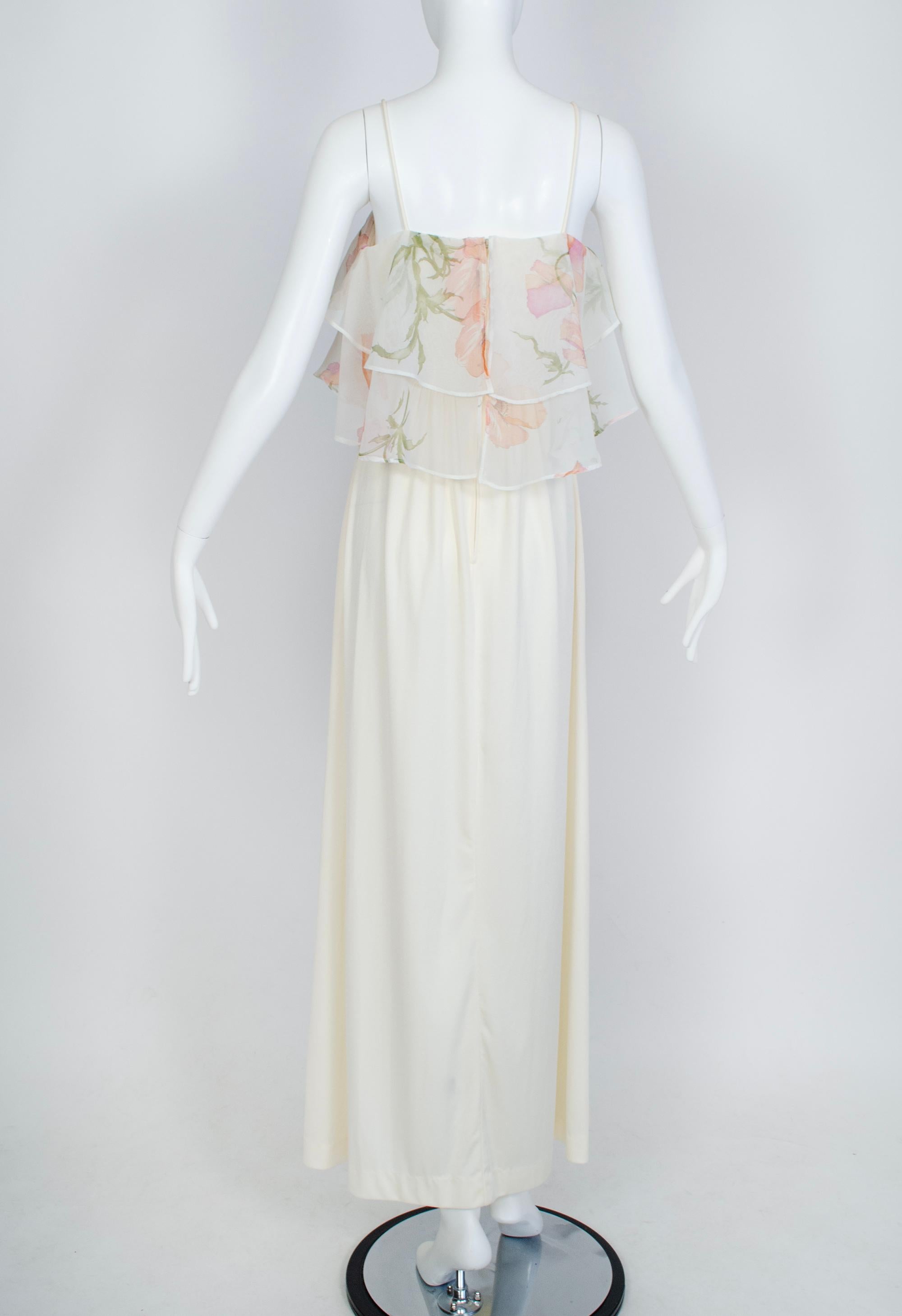 Rosa Inglesa Floral Gasa Flutter Capelet Disco Maxi Vestido de Novia - S, 1971 en Excelente estado para la venta en Tucson, AZ
