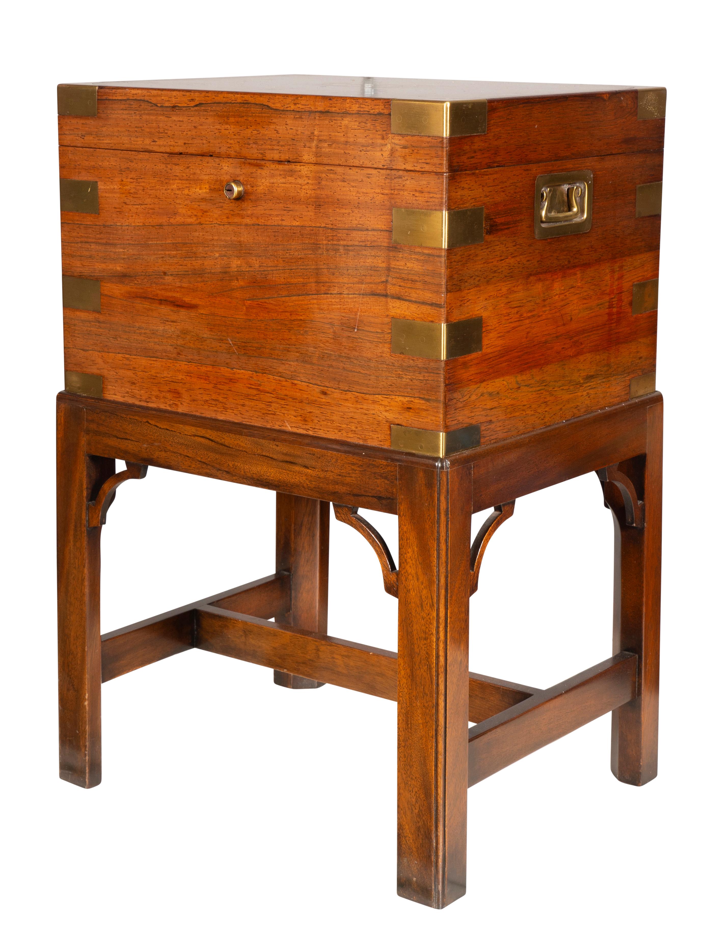 20th Century English Rosewood And Brass Humidor On Stand For Sale