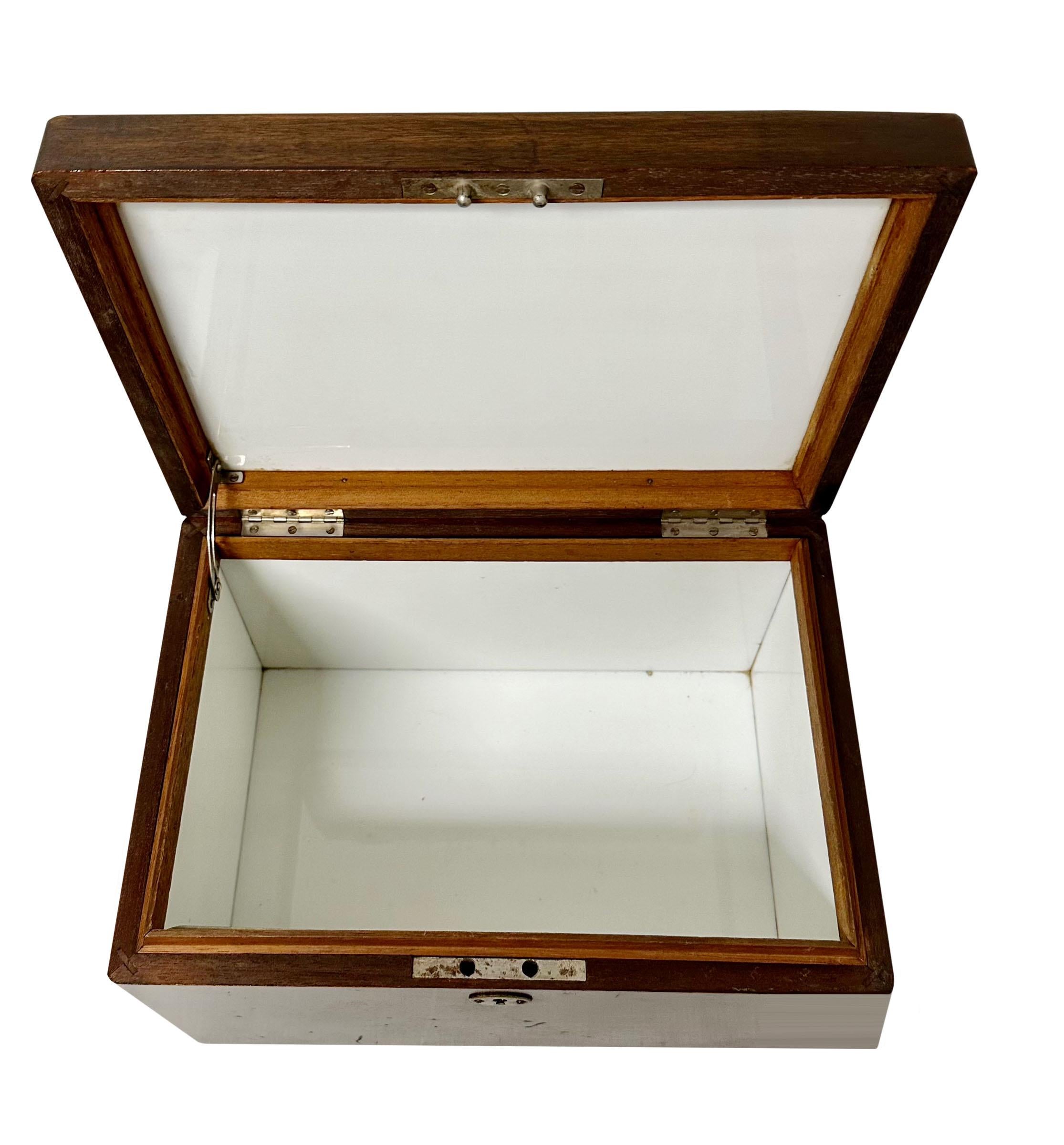 Humidor aus englischem Rosenholz (Frühes 20. Jahrhundert) im Angebot