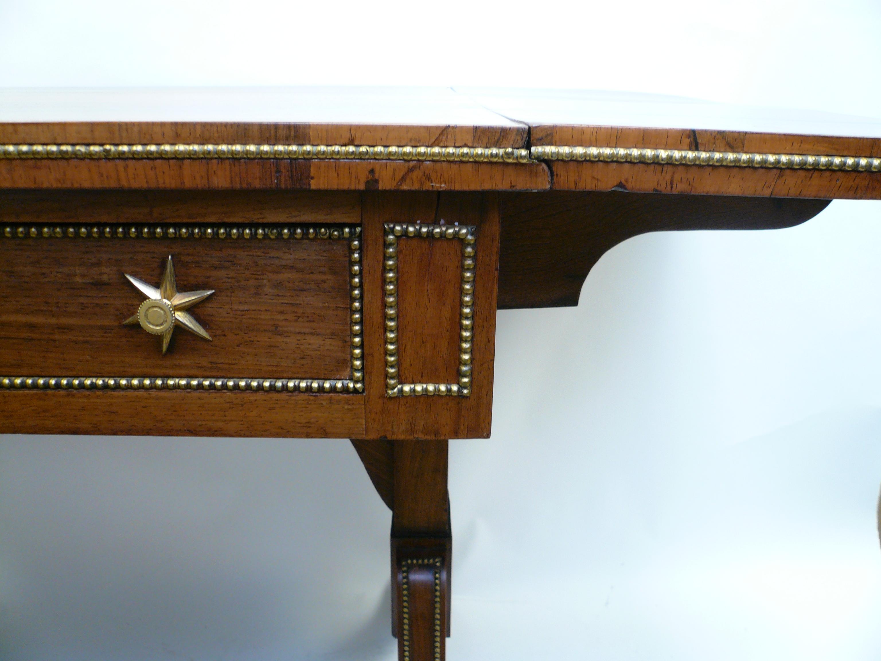 English Rosewood Sofa Table, Attributed to Gillows of Lancaster, circa 1800 4