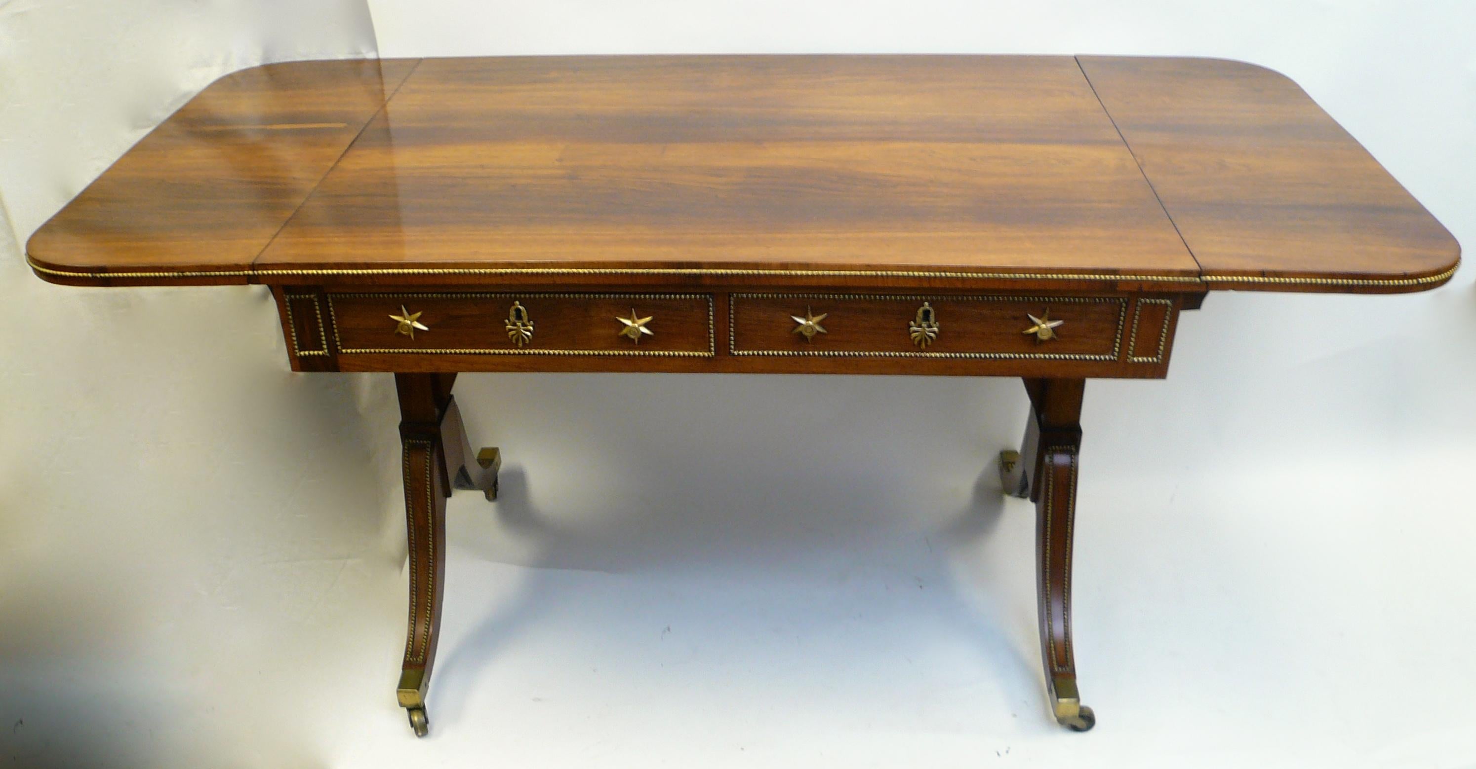 English Rosewood Sofa Table, Attributed to Gillows of Lancaster, circa 1800 1