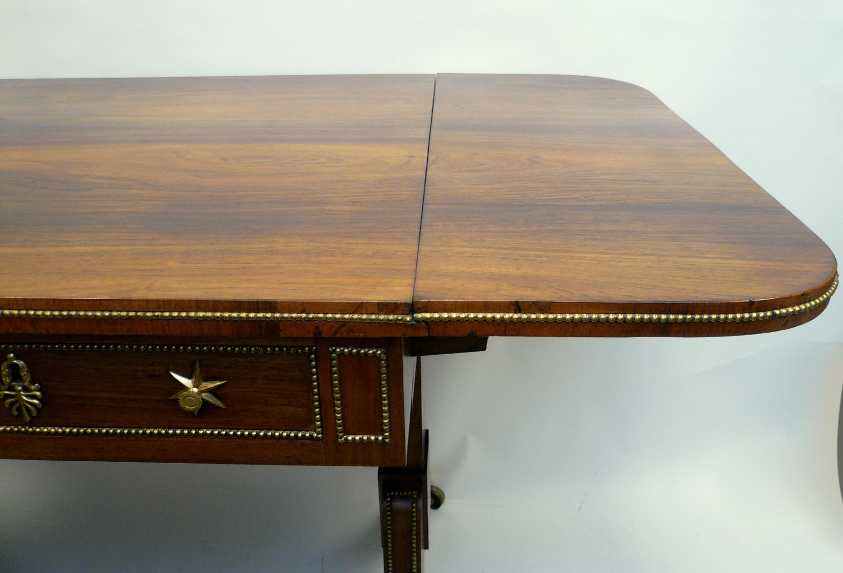 English Rosewood Sofa Table, Attributed to Gillows of Lancaster, circa 1800 3