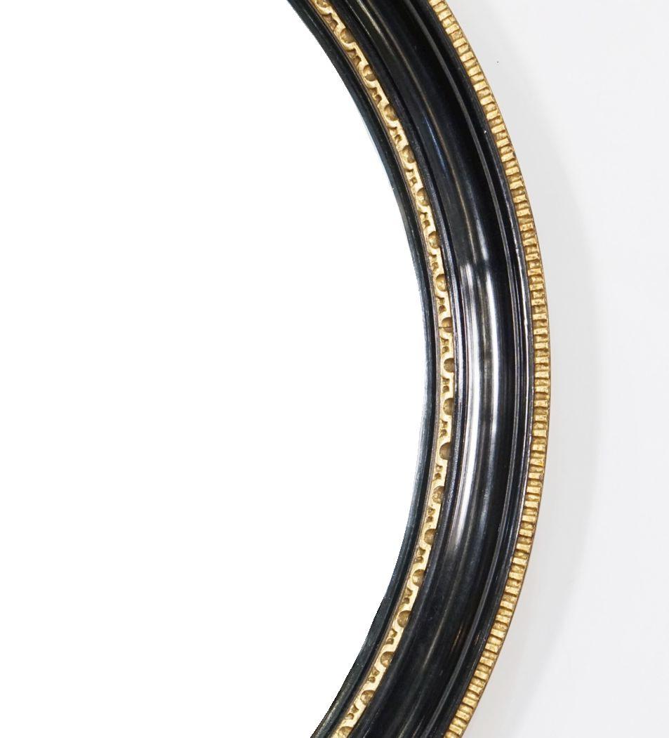 Verre Miroir convexe anglais rond en ébène encadré noir et or (diamètre 18 1/2) en vente