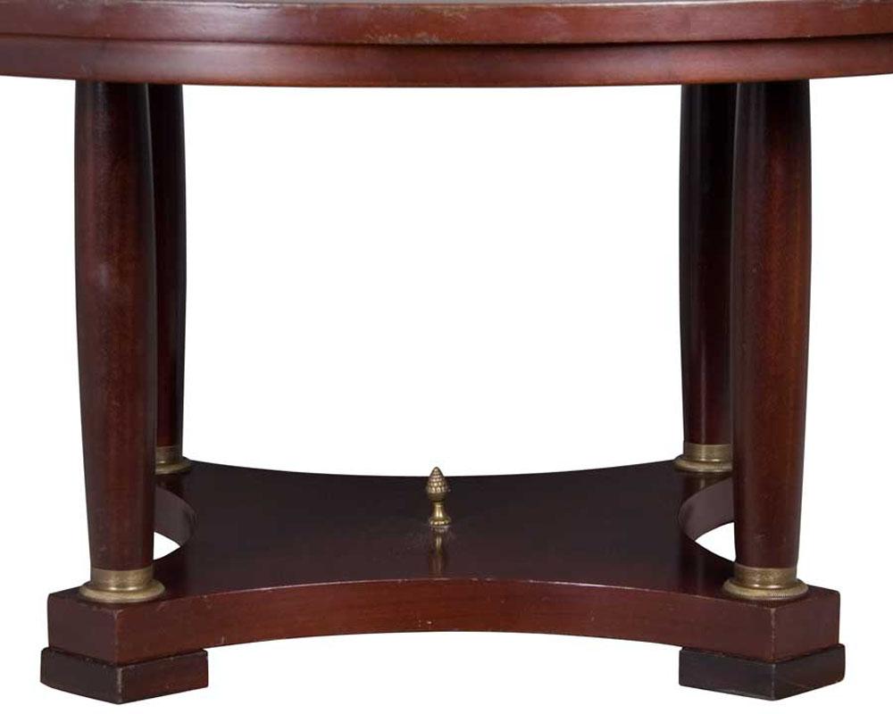 Mid-20th Century English Round Flame Mahogany Cocktail Coffee Table For Sale