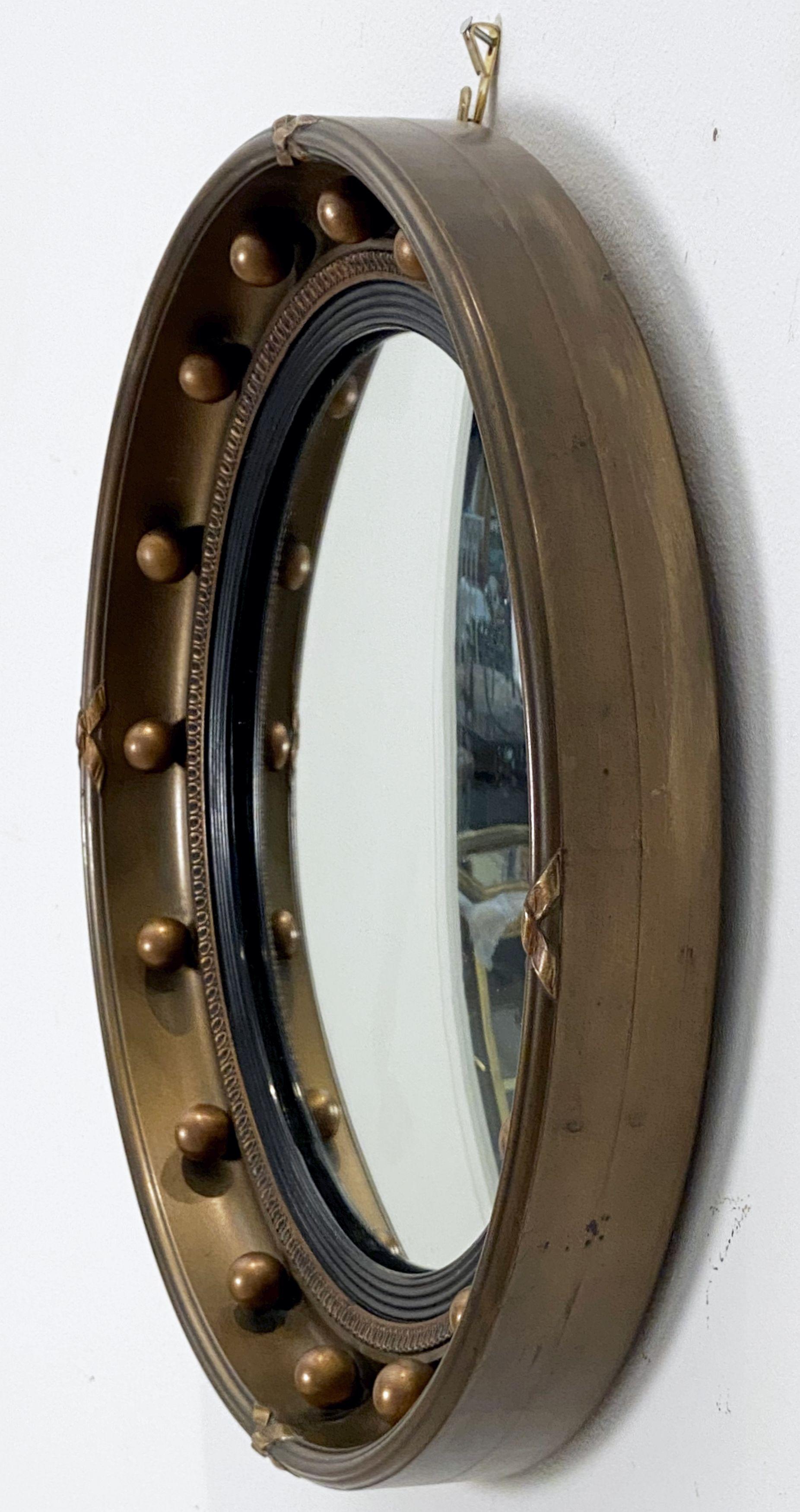 round concave mirror