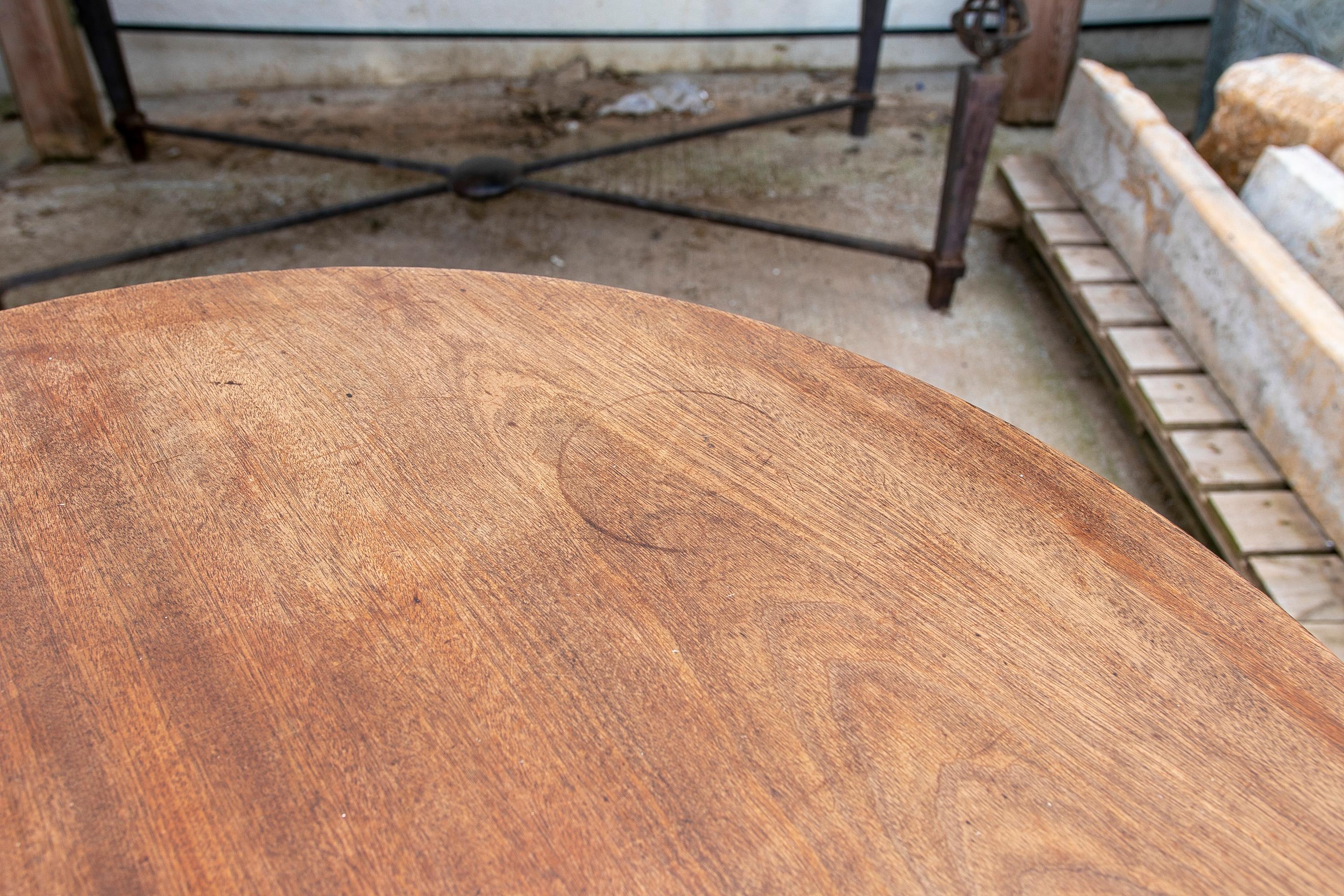 English Round Mahogany Table For Sale 11