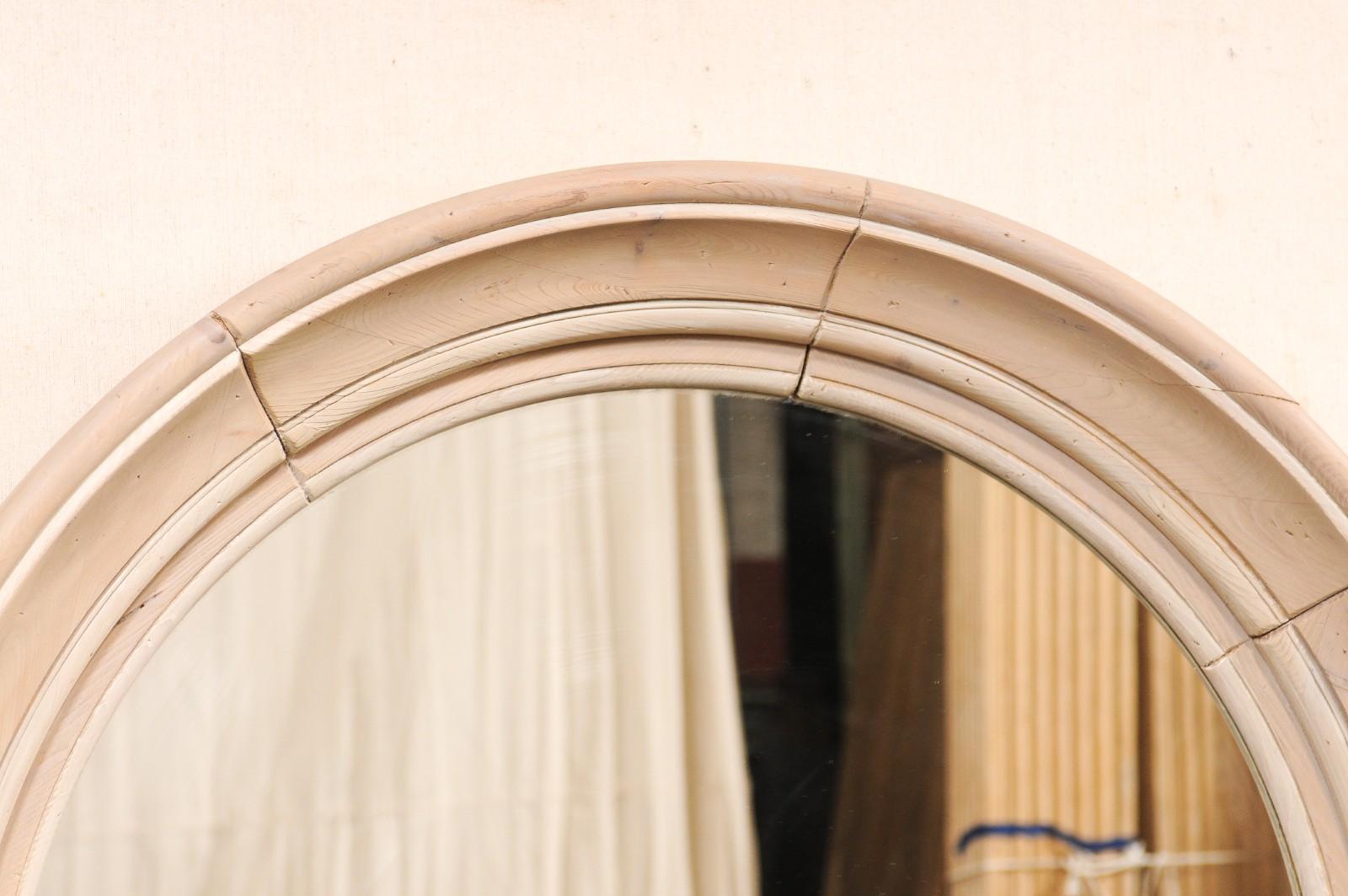 20ième siècle Miroir anglais de forme ronde, 40