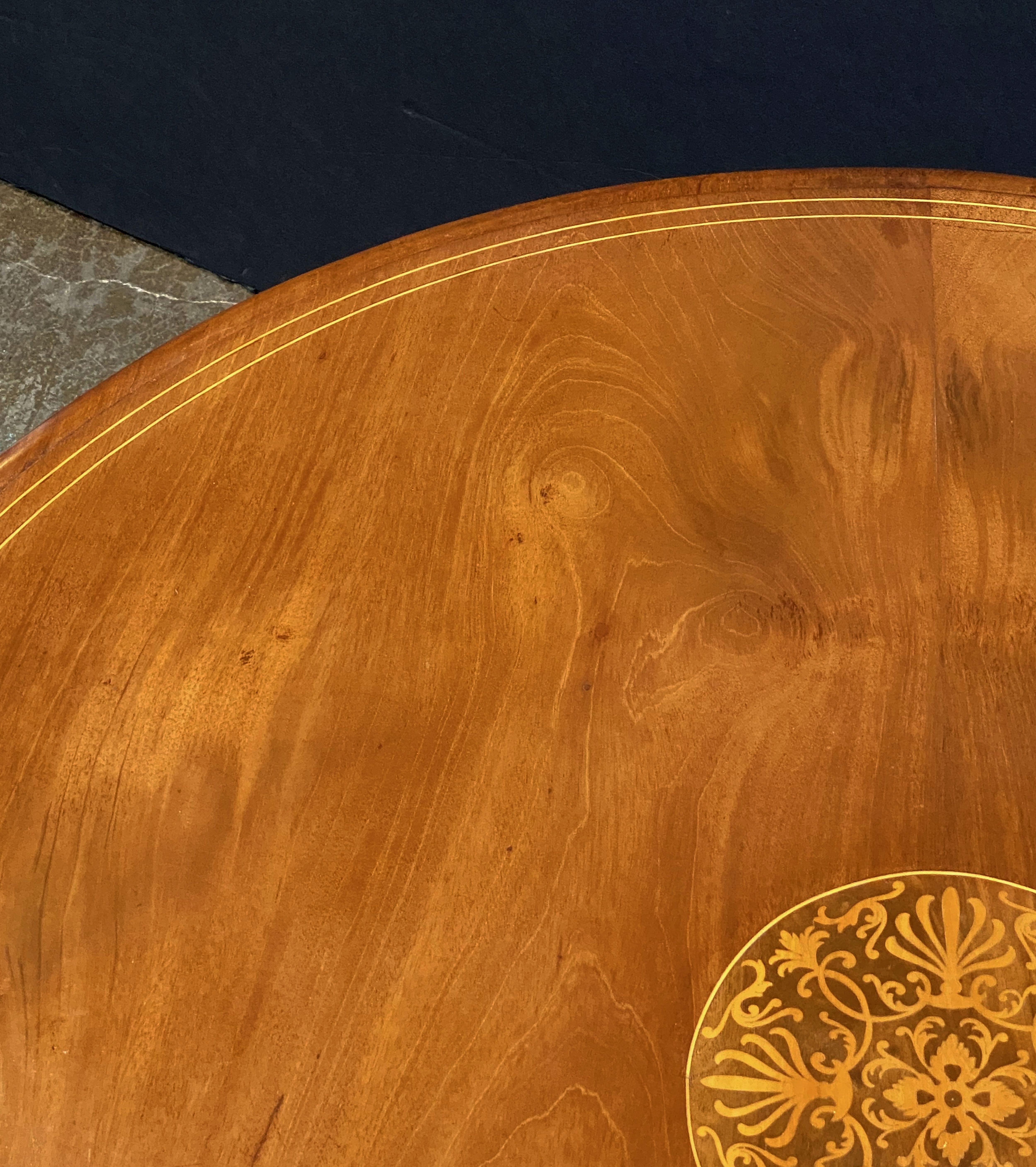 English Round Tilt-Top Center or Breakfast Table of Mahogany 8