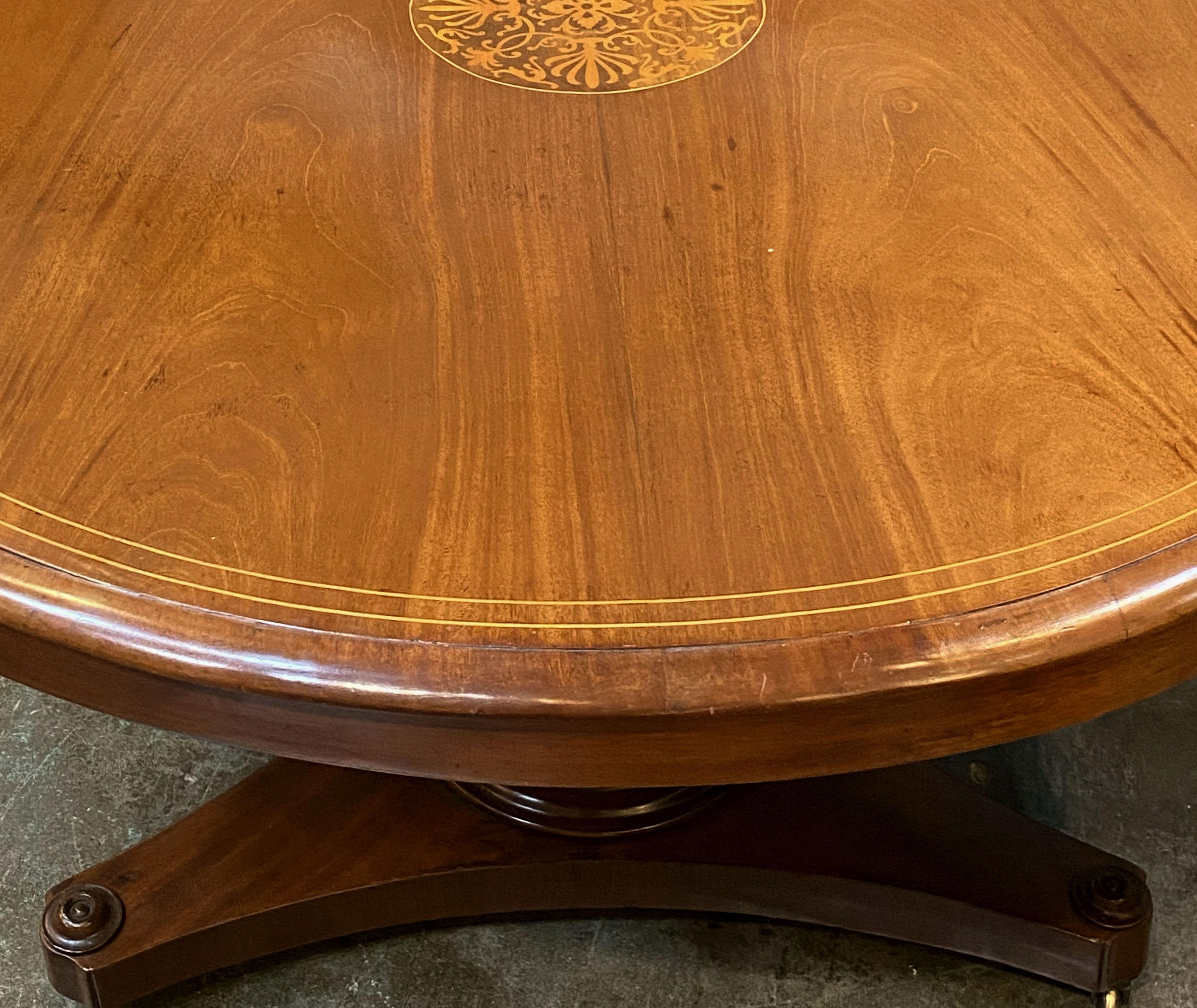 English Round Tilt-Top Center or Breakfast Table of Mahogany 1