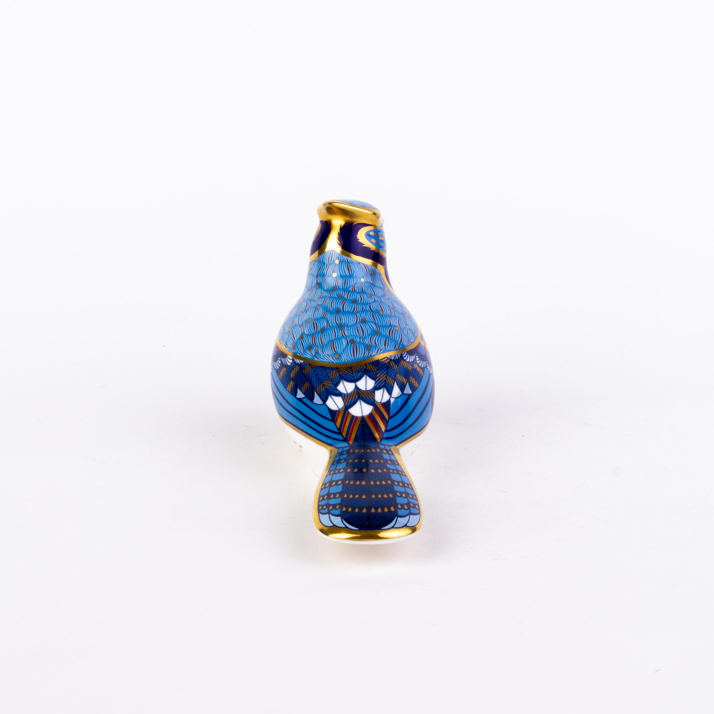English Royal Crown Derby 24K Gold Porcelain Desk Paperweight Blue Jay Bird
Good condition
From a private collection.
Free international shipping.