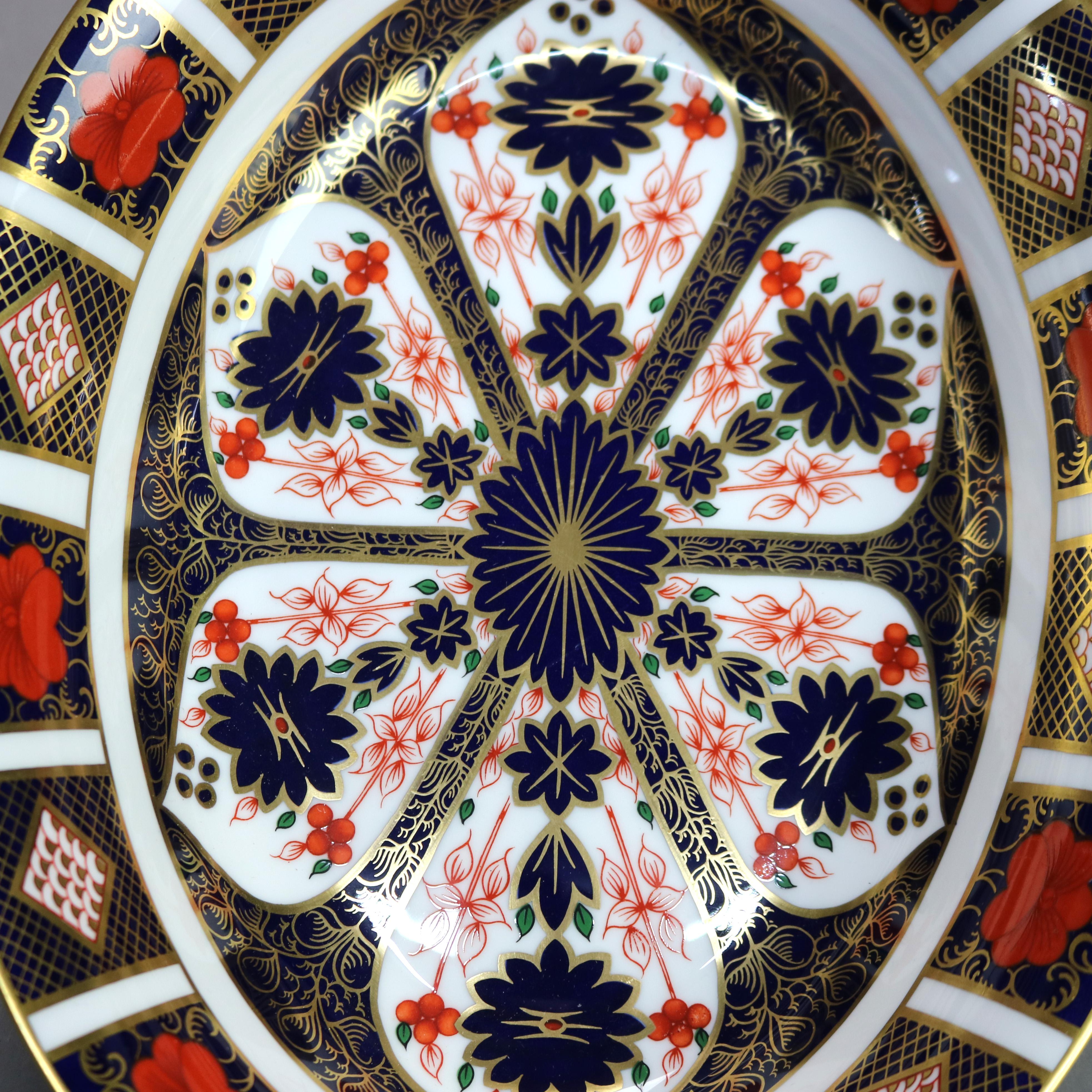 English Royal Crown Derby Old Imari Bone China Gilt Vegetable Bowls with Seals In Good Condition In Big Flats, NY