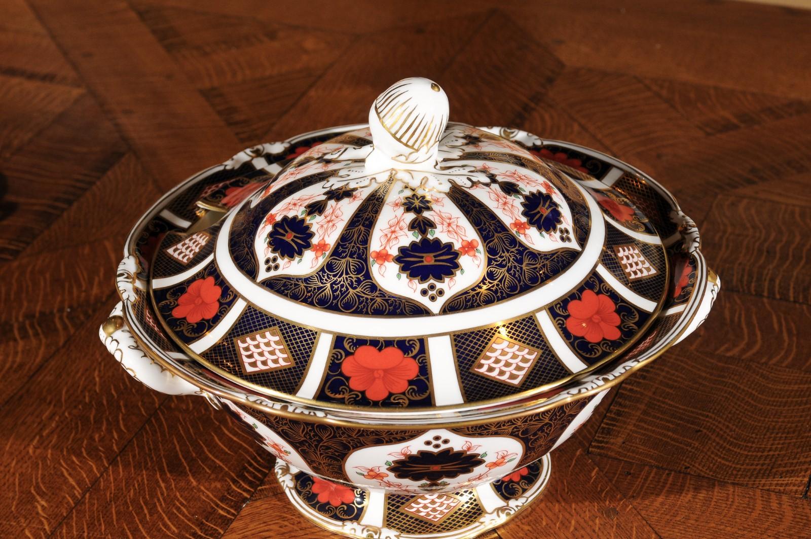 English Royal Crown Derby Porcelain Tureen with Old Imari 1128 Pattern 3
