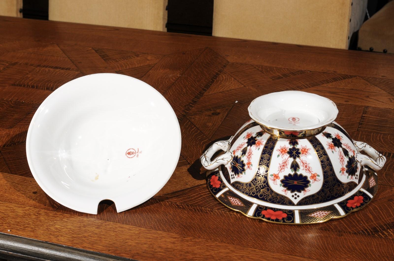 Anglo-Japanese English Royal Crown Derby Porcelain Tureen with Old Imari 1128 Pattern