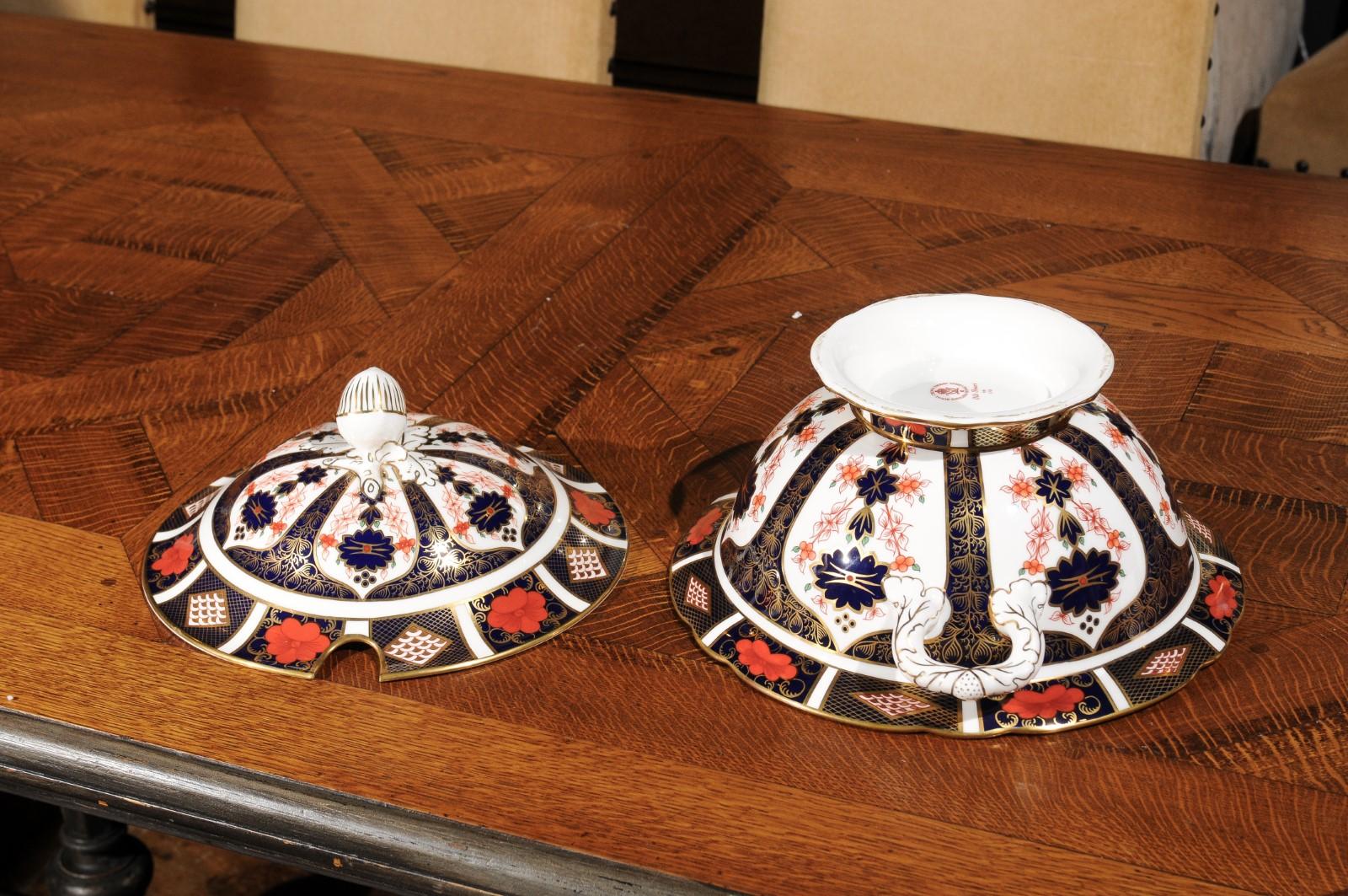 20th Century English Royal Crown Derby Porcelain Tureen with Old Imari 1128 Pattern