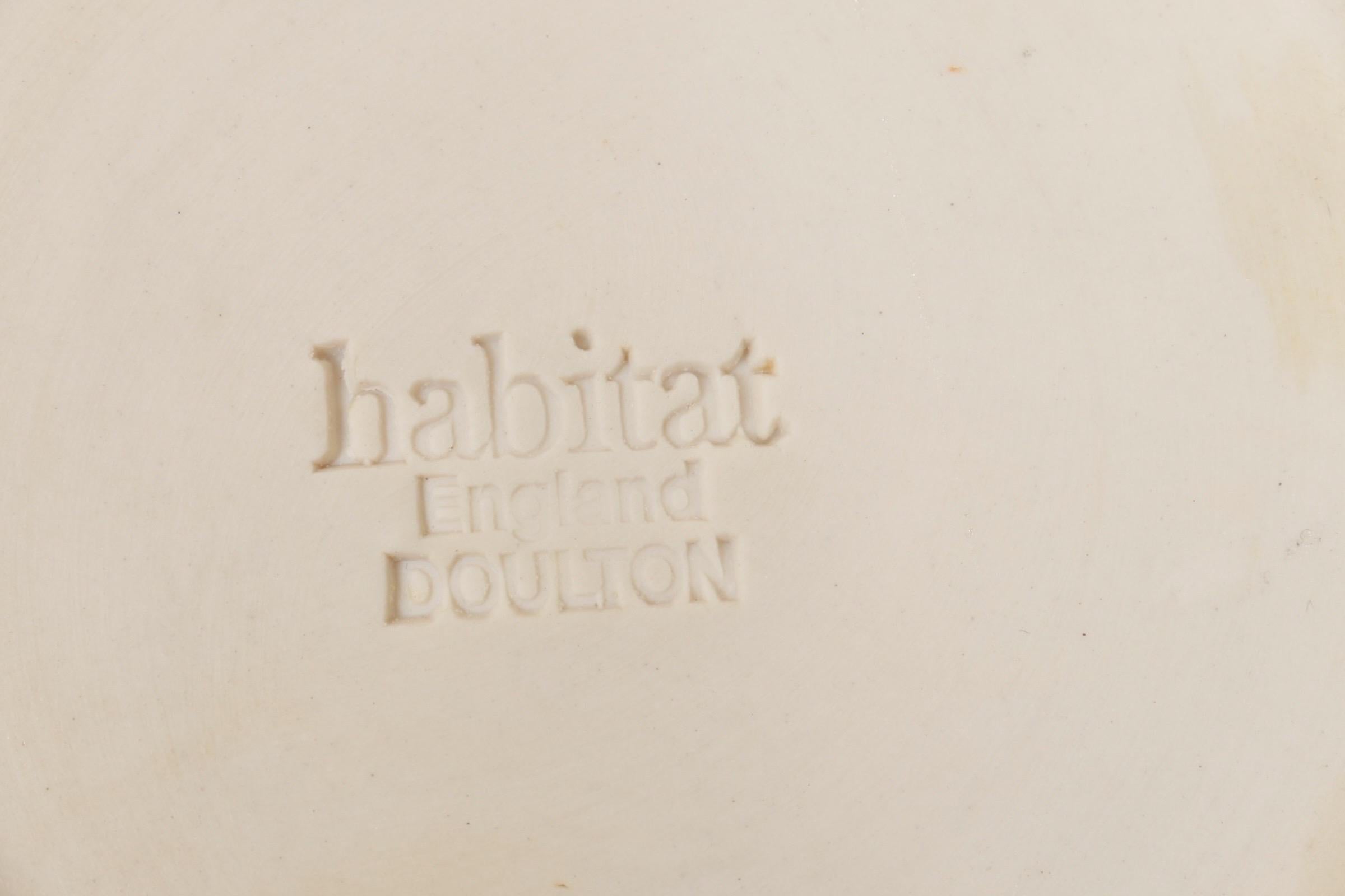 XXI secolo e contemporaneo Portacandele in ceramica Royal Doulton inglese - una coppia in vendita