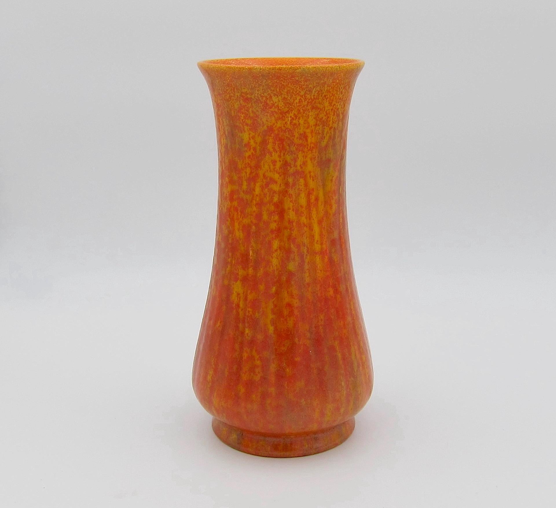 An English Royal Lancastrian art pottery vase made by Pilkingtons Tile and Pottery Co. Ltd., at Clifton Junction, circa 1920. The Art Deco vase is decorated with a mottled 