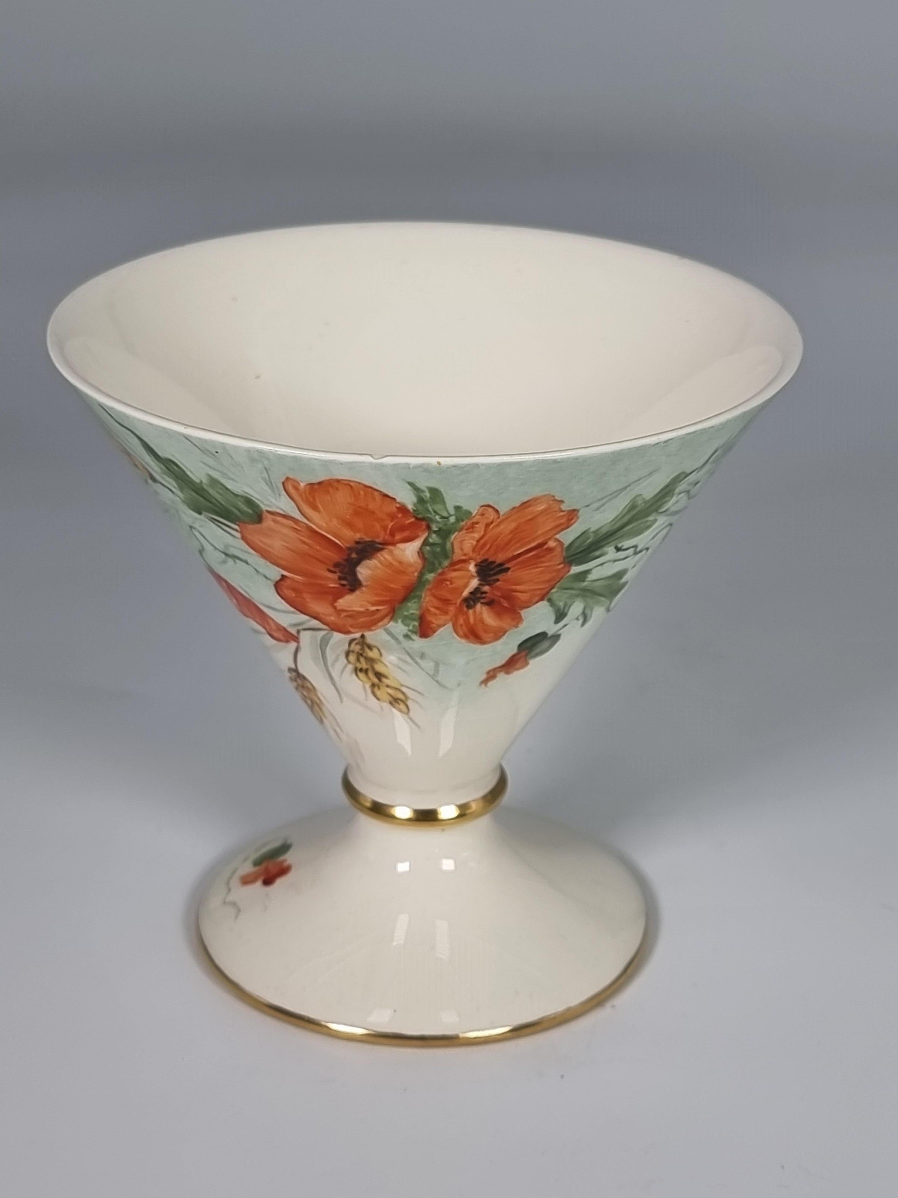 English Royal Winton hand painted vase and cover, Art Deco, circa 1930 For Sale 8