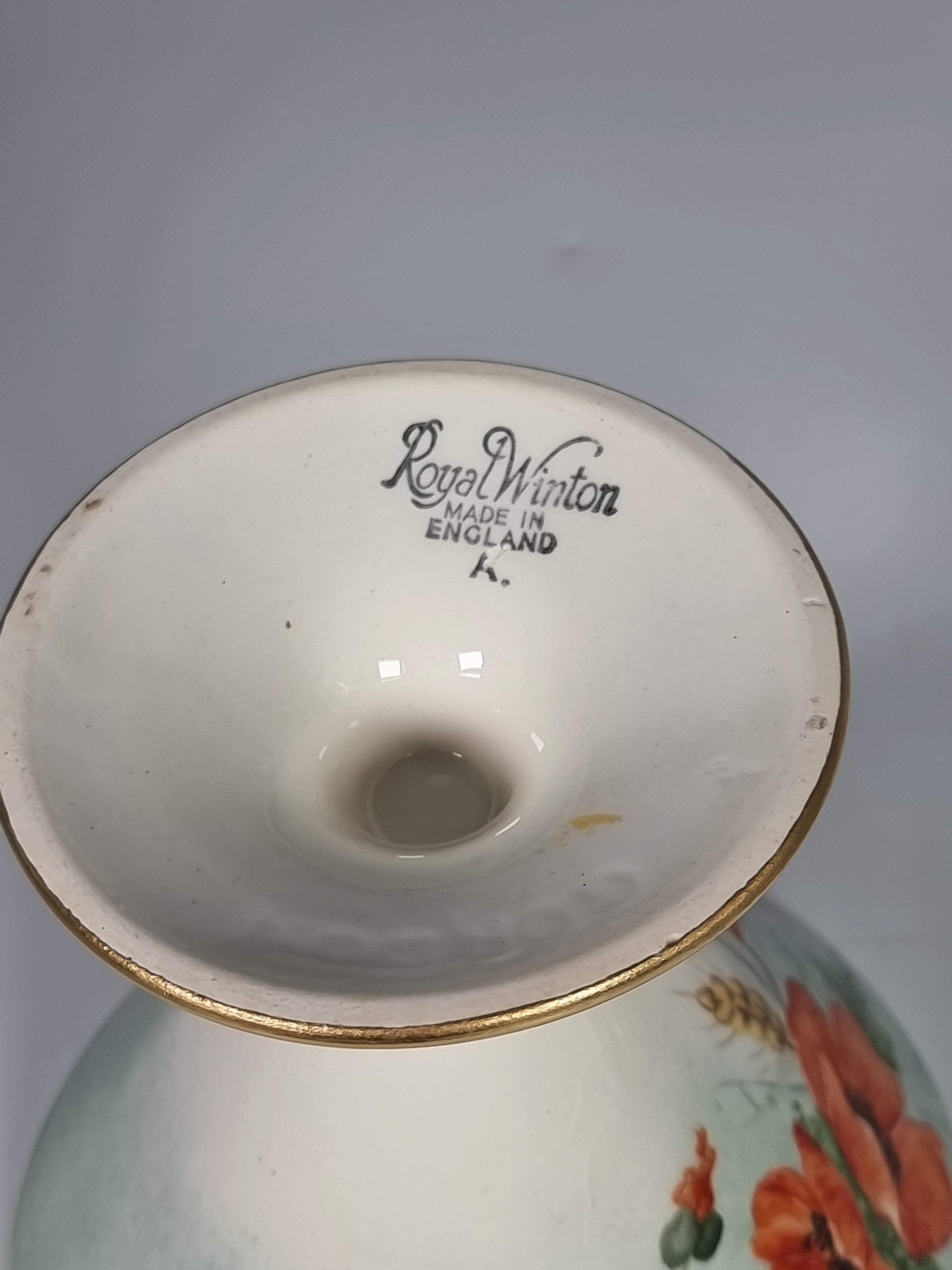 English Royal Winton hand painted vase and cover, Art Deco, circa 1930 For Sale 11