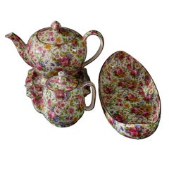 English Royal Winton Porcelain Chintz "Summertime" Tea Set, circa 1920