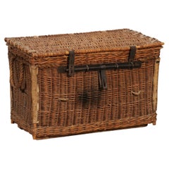 English Rustic 1930s Wicker Trunk with Iron Hardware and Lateral Handles