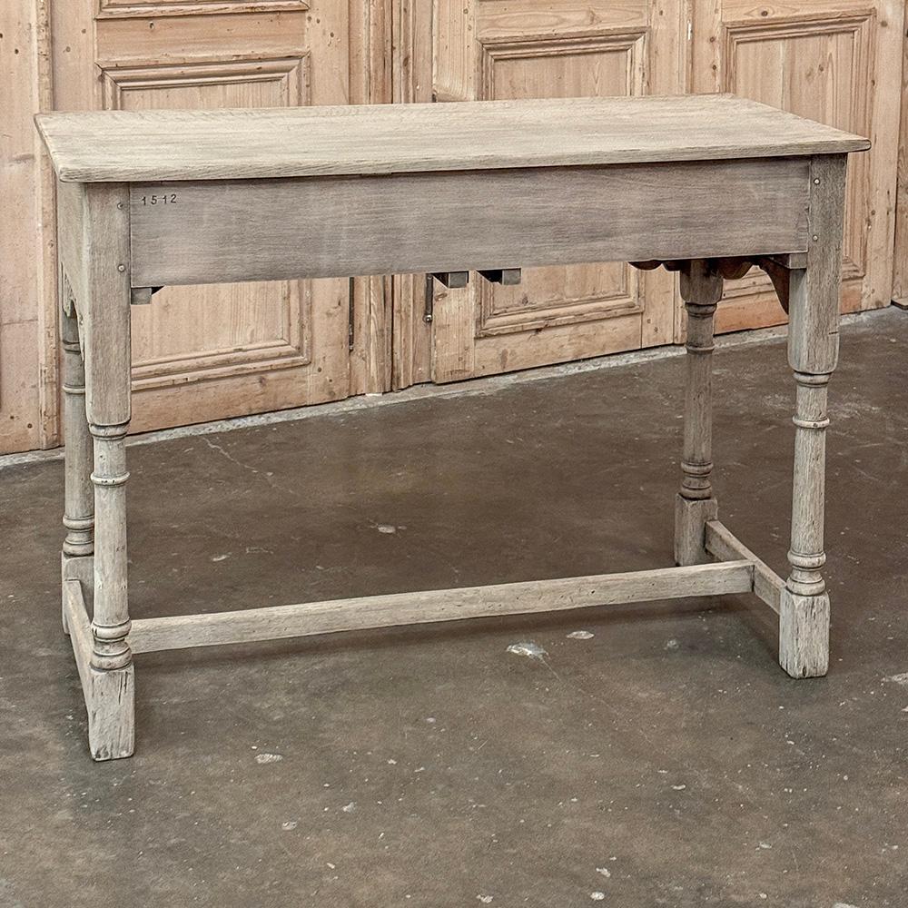 Mesa auxiliar rústica inglesa antigua de roble decapado en venta 9