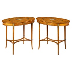 Tables de salon anglaises en bois de satin