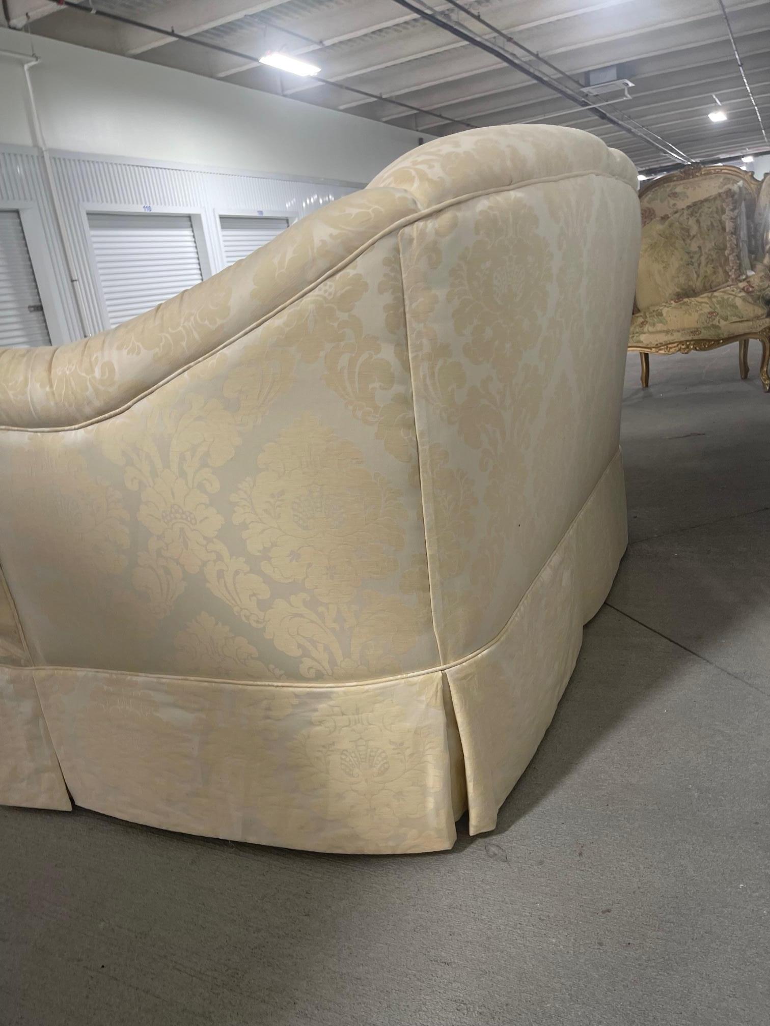 English Scalloped Style Loveseat with a Serpentine Front, 20th Century 4