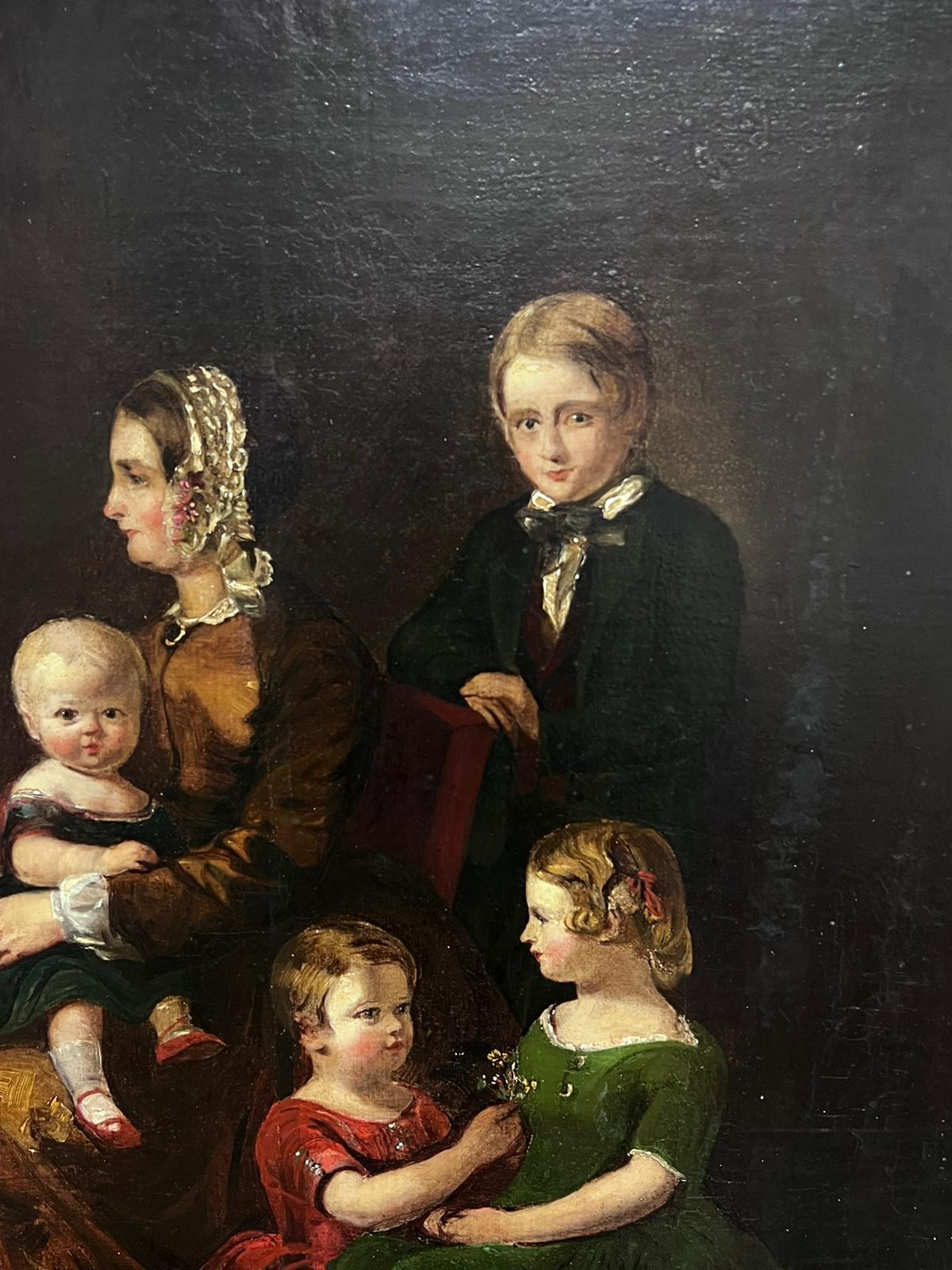 Grande ritratto di gruppo vittoriano di 8 membri della famiglia in una stanza, pittura a olio 4