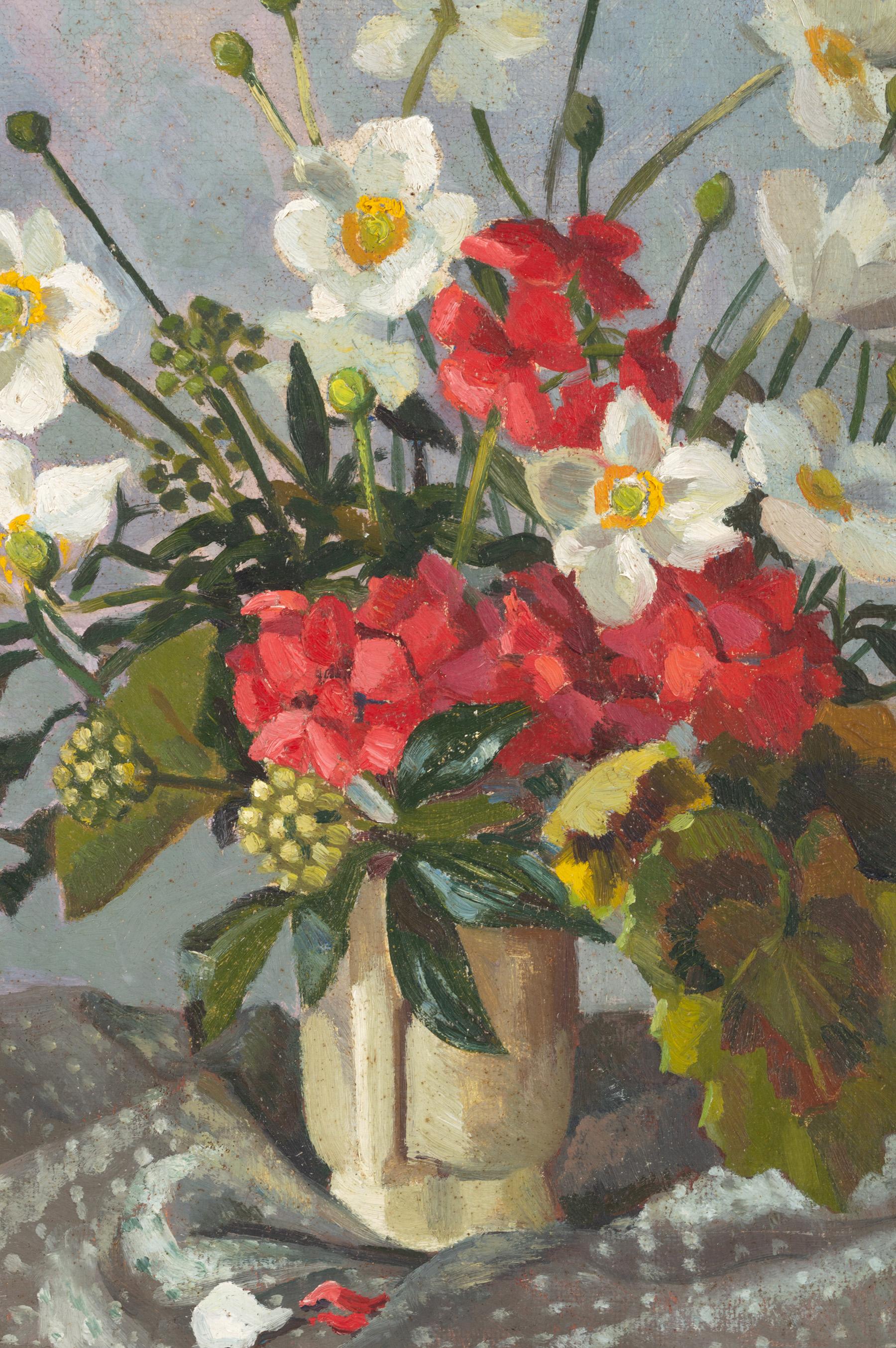 English school 20th century still life rock roses and geraniums in a jug.
C.1970
Oil on board
Framed
Unknown artist
In very good condition commensurate of age.

 