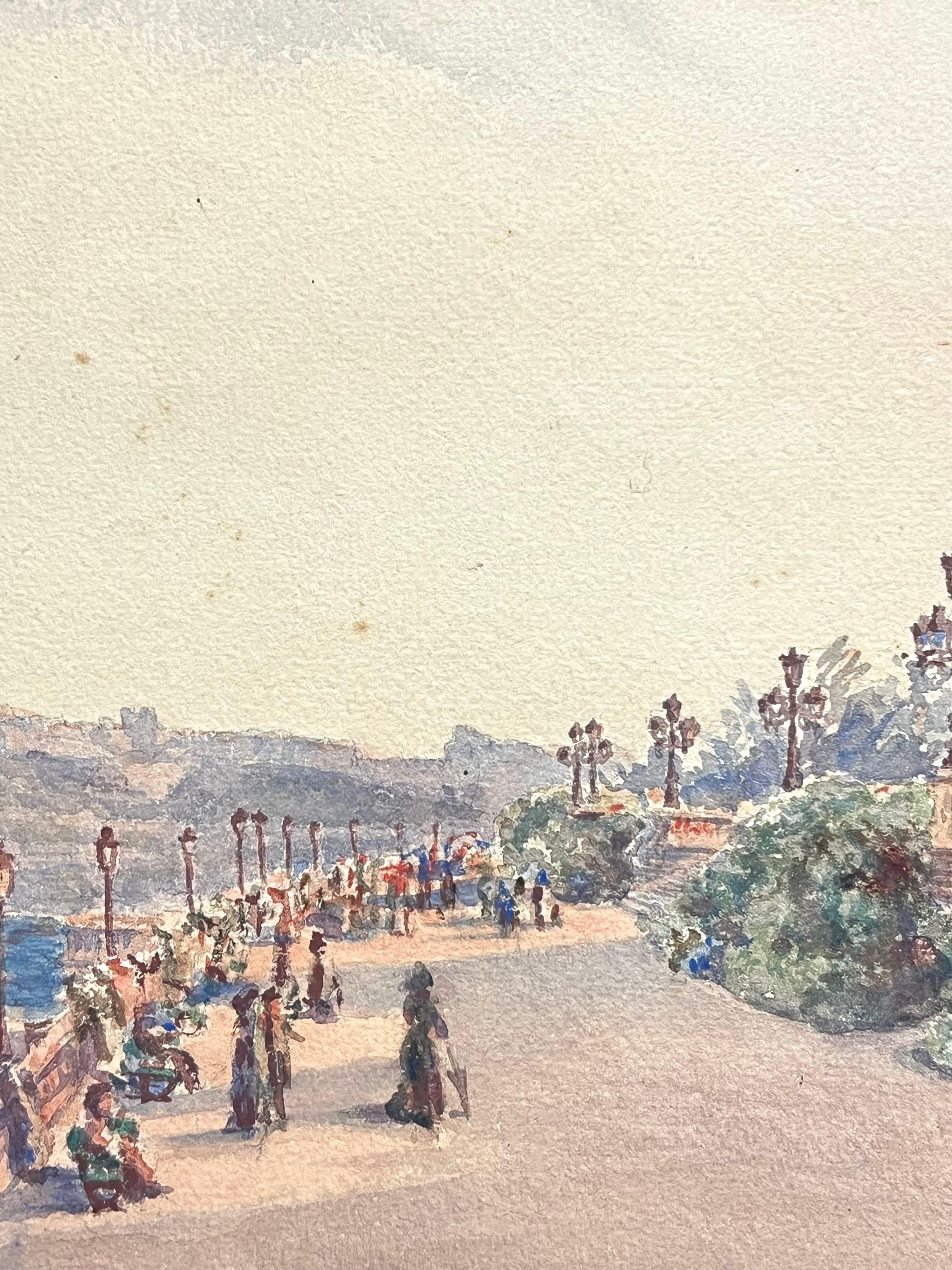 Pintura de la Belle Epoque Figuras paseando por un paseo soleado en Montecarlo - Figurative Painting Beige de English School 