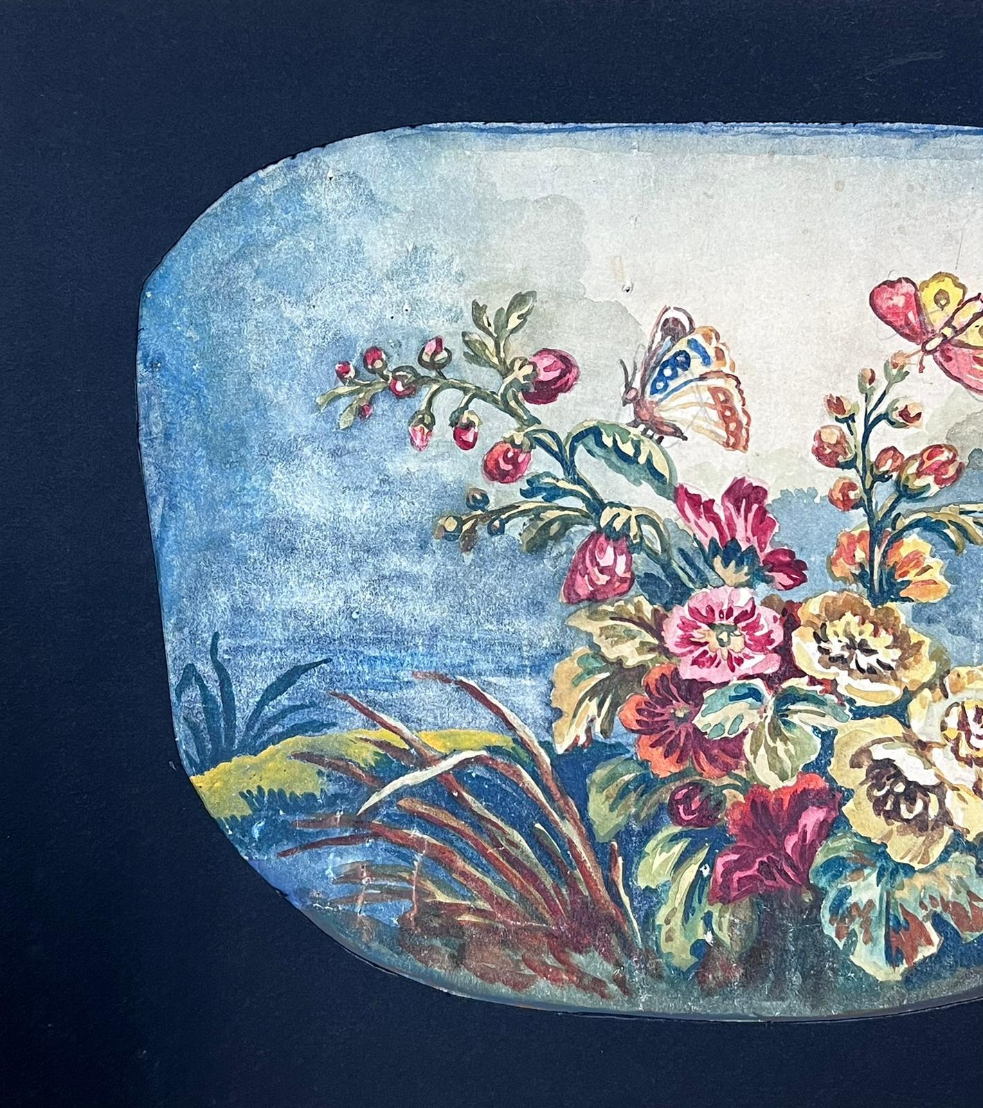 Aquarelle florale d'inspiration rococo avec papillons et bouquet vibrant - Painting de English school