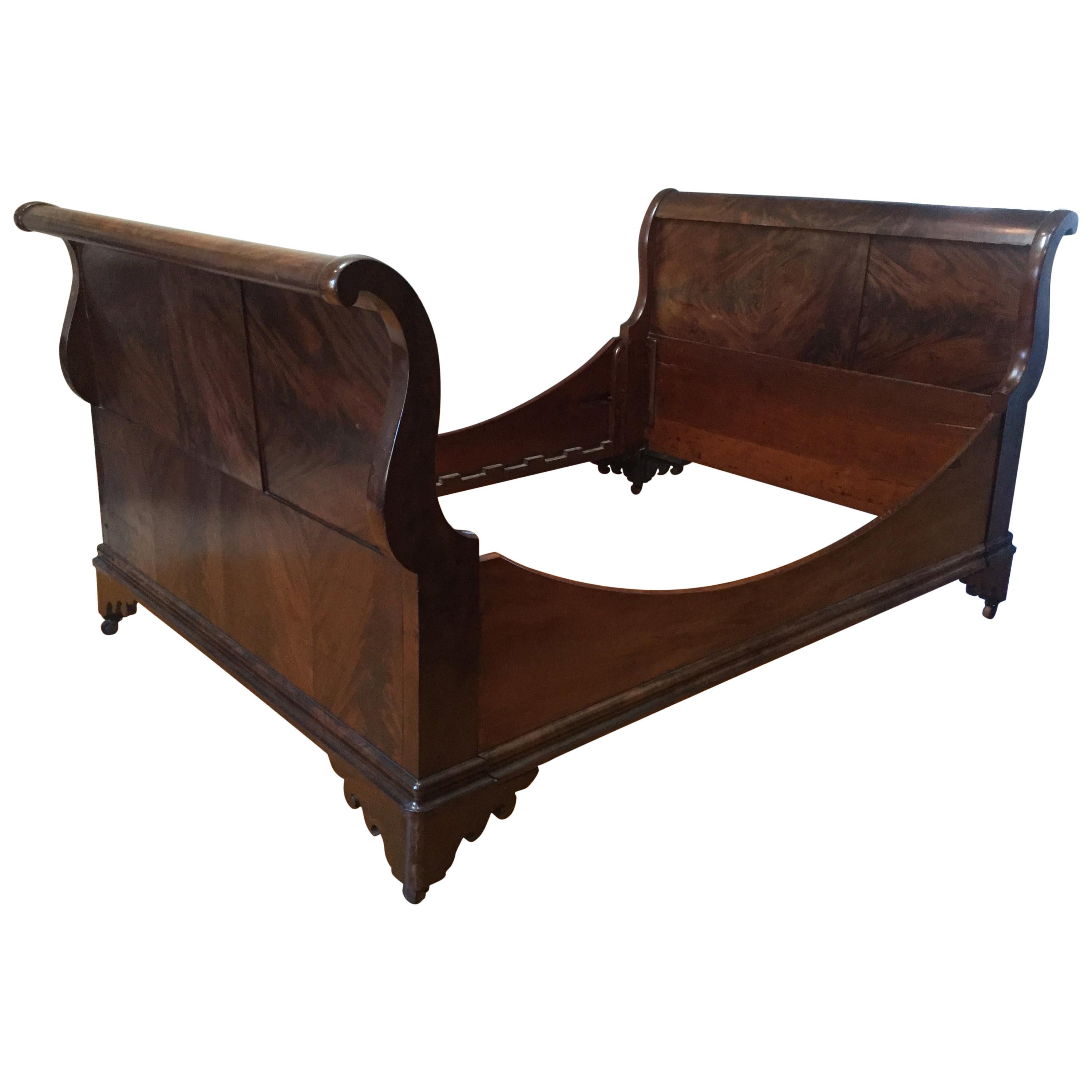 English/Scottish Antique Flame Mahogany Full Bed For Sale