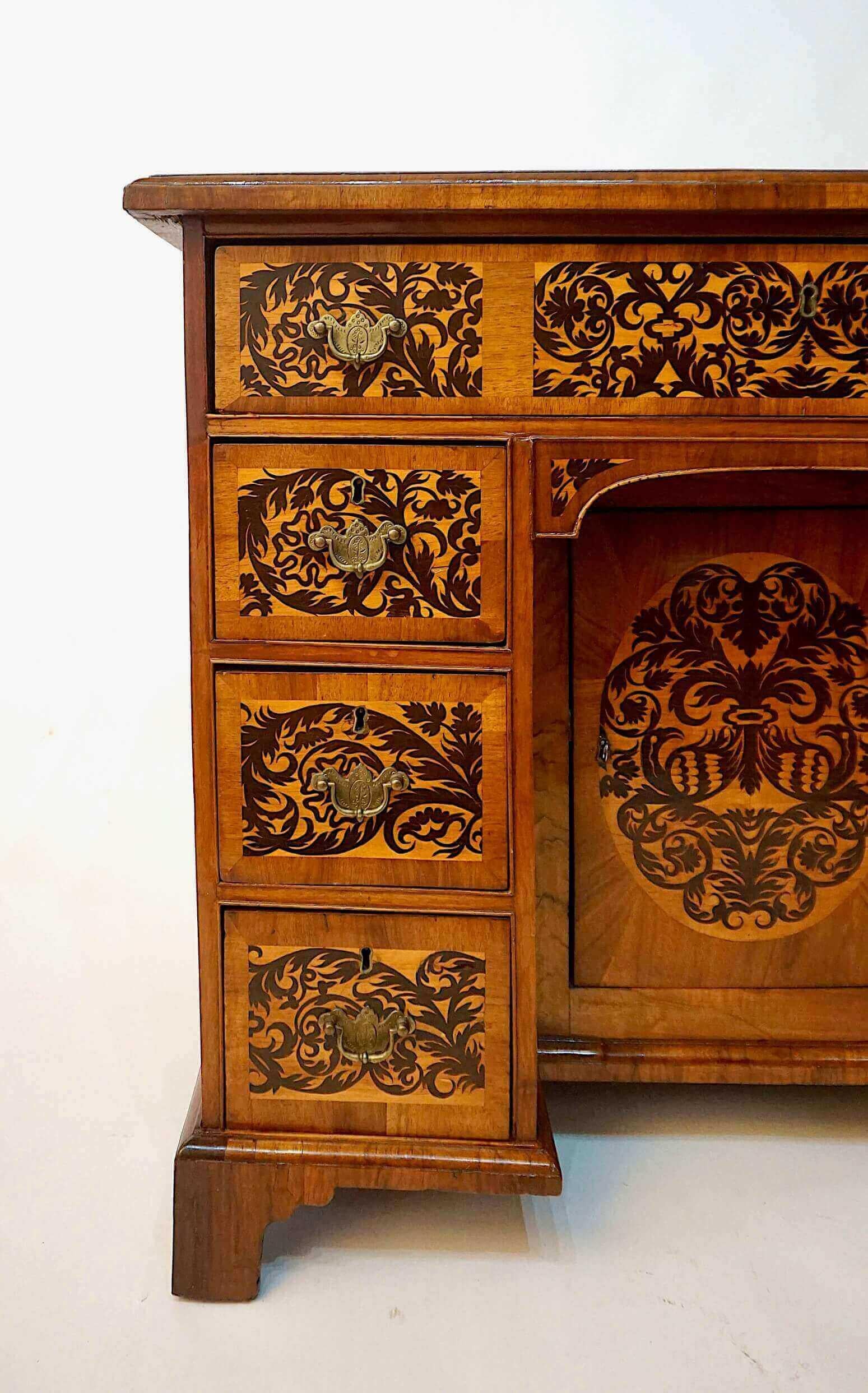 English Seaweed Marquetry Bureau Table or Desk with Royal Provenance, circa 1735 3