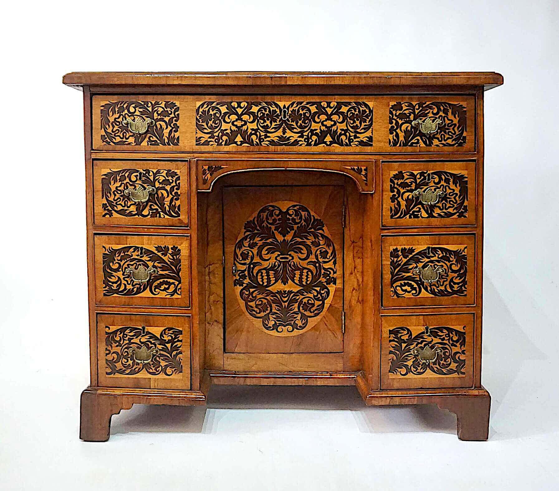 English Seaweed Marquetry Bureau Table or Desk with Royal Provenance, circa 1735 5