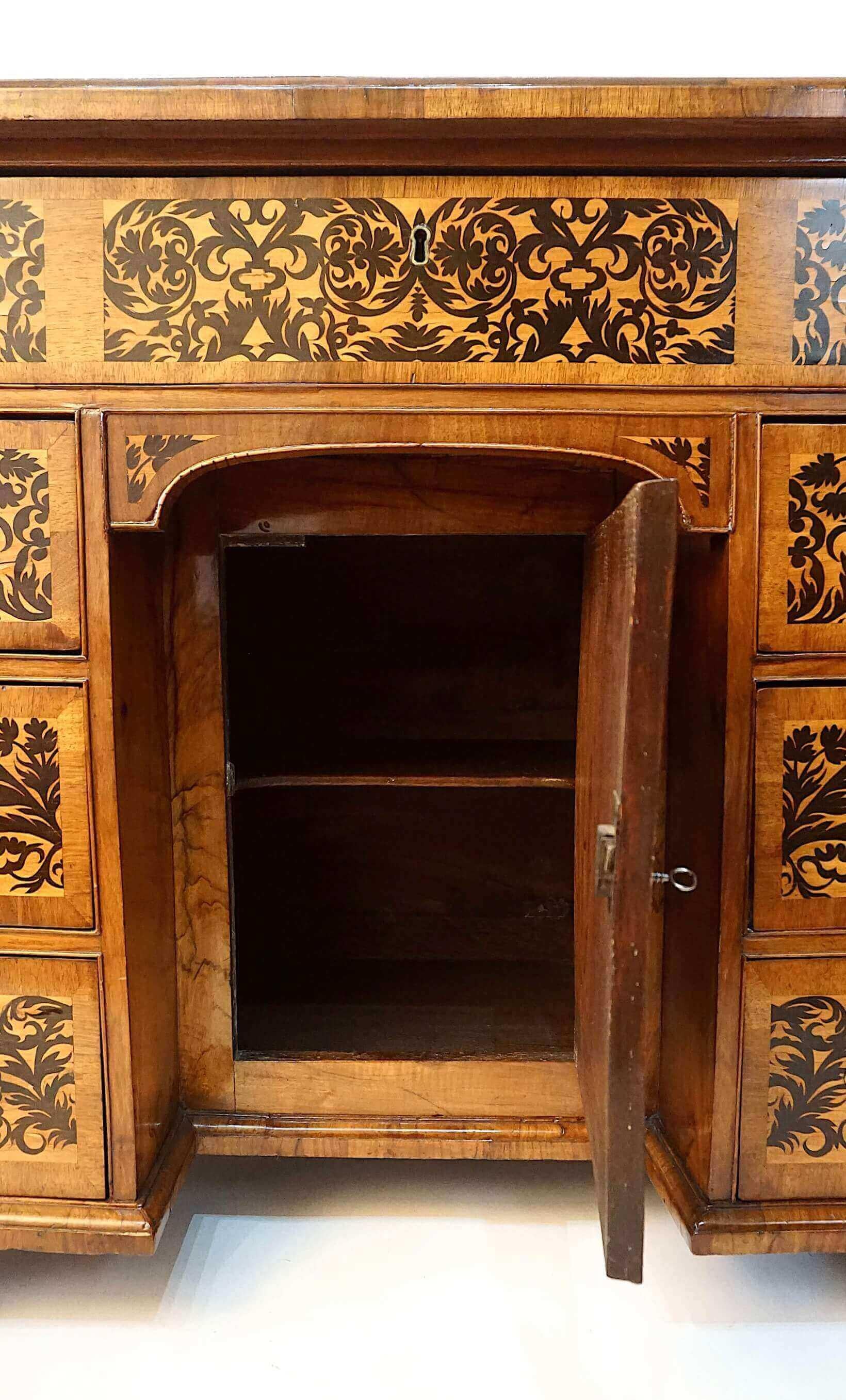 English Seaweed Marquetry Bureau Table or Desk with Royal Provenance, circa 1735 7