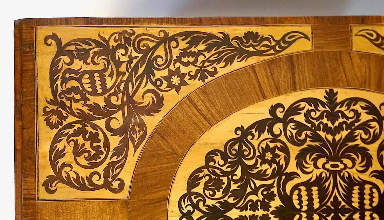 English Seaweed Marquetry Bureau Table or Desk with Royal Provenance, circa 1735 In Good Condition In Kinderhook, NY
