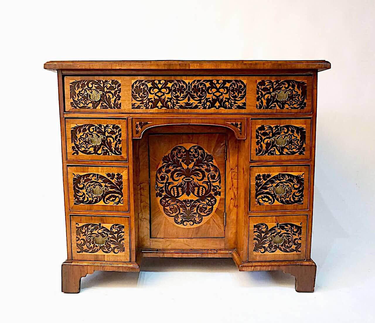 English Seaweed Marquetry Bureau Table or Desk with Royal Provenance, circa 1735 2