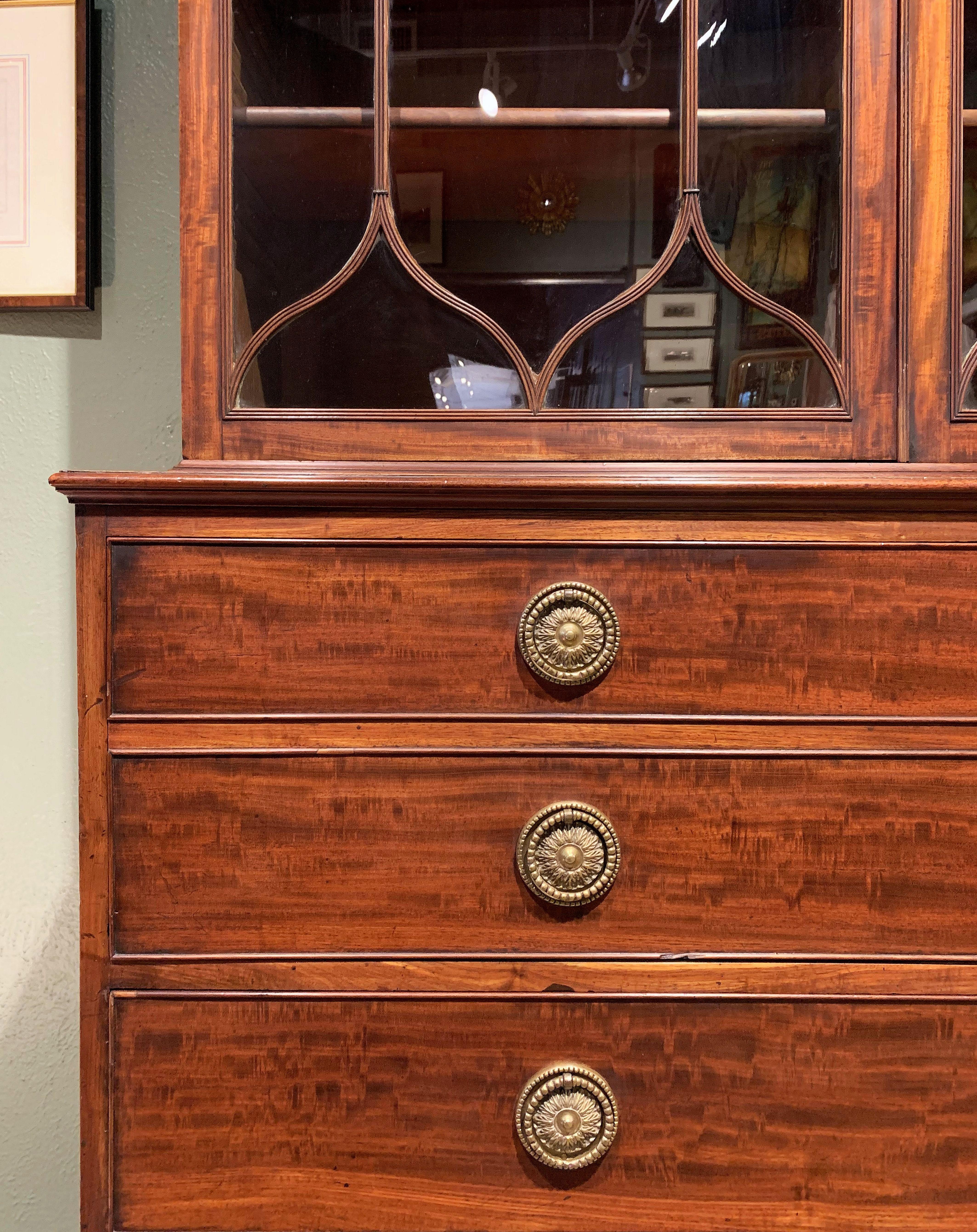 English Secretary Bureau Bookcase of Mahogany from the Georgian Era 6