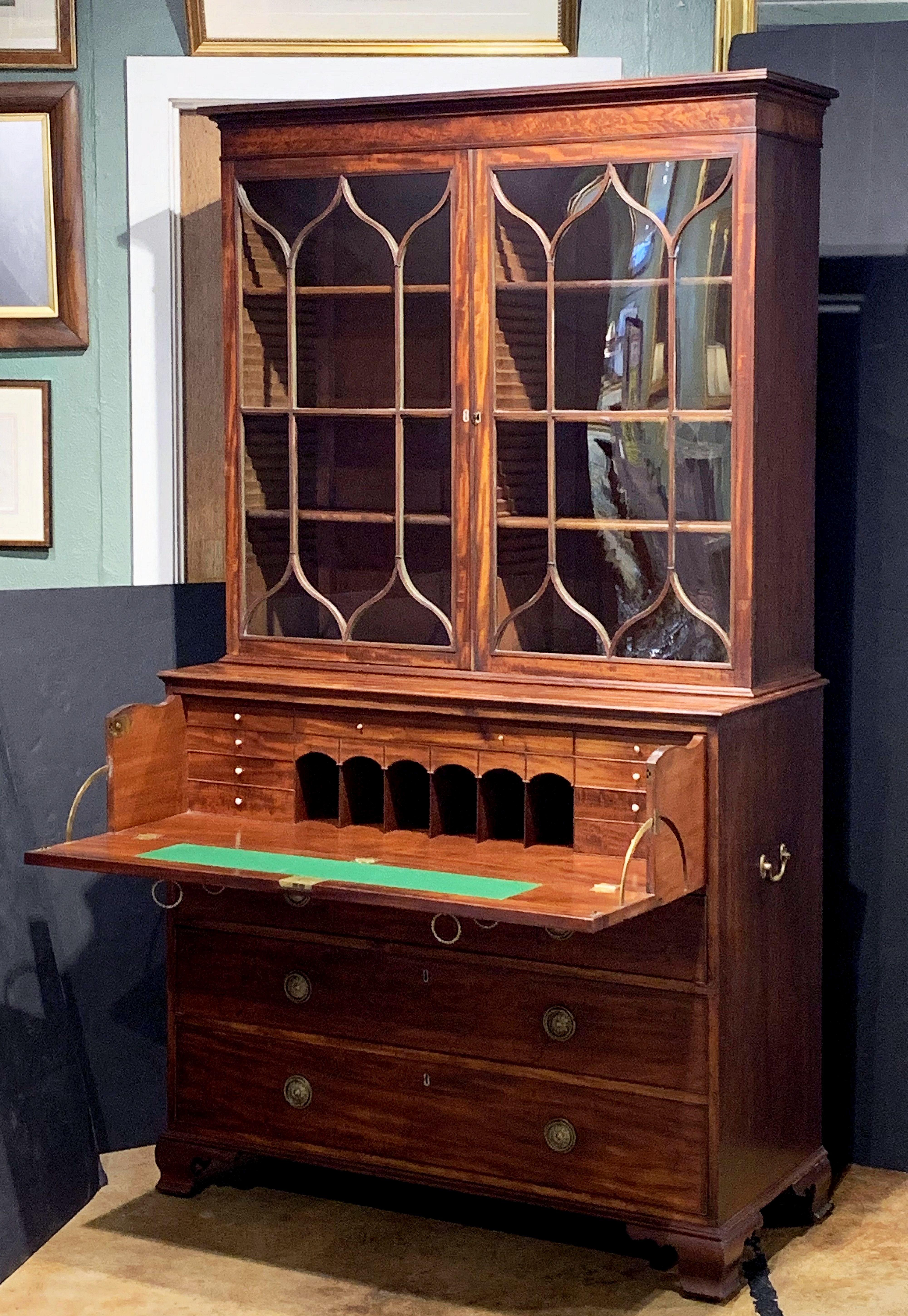 19th Century English Secretary Bureau Bookcase of Mahogany from the Georgian Era