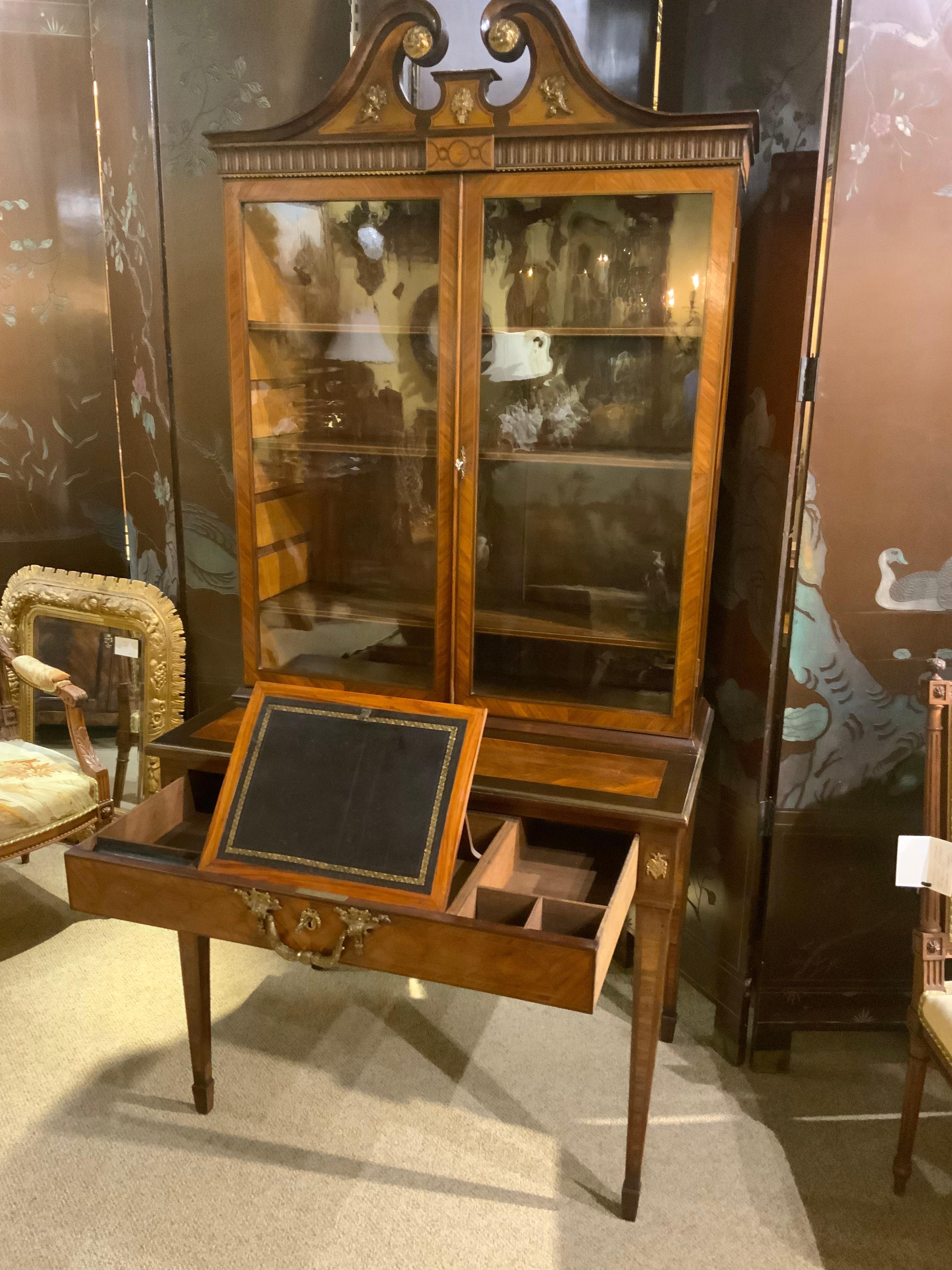 British English secretary/desk 19 th c. With display For Sale